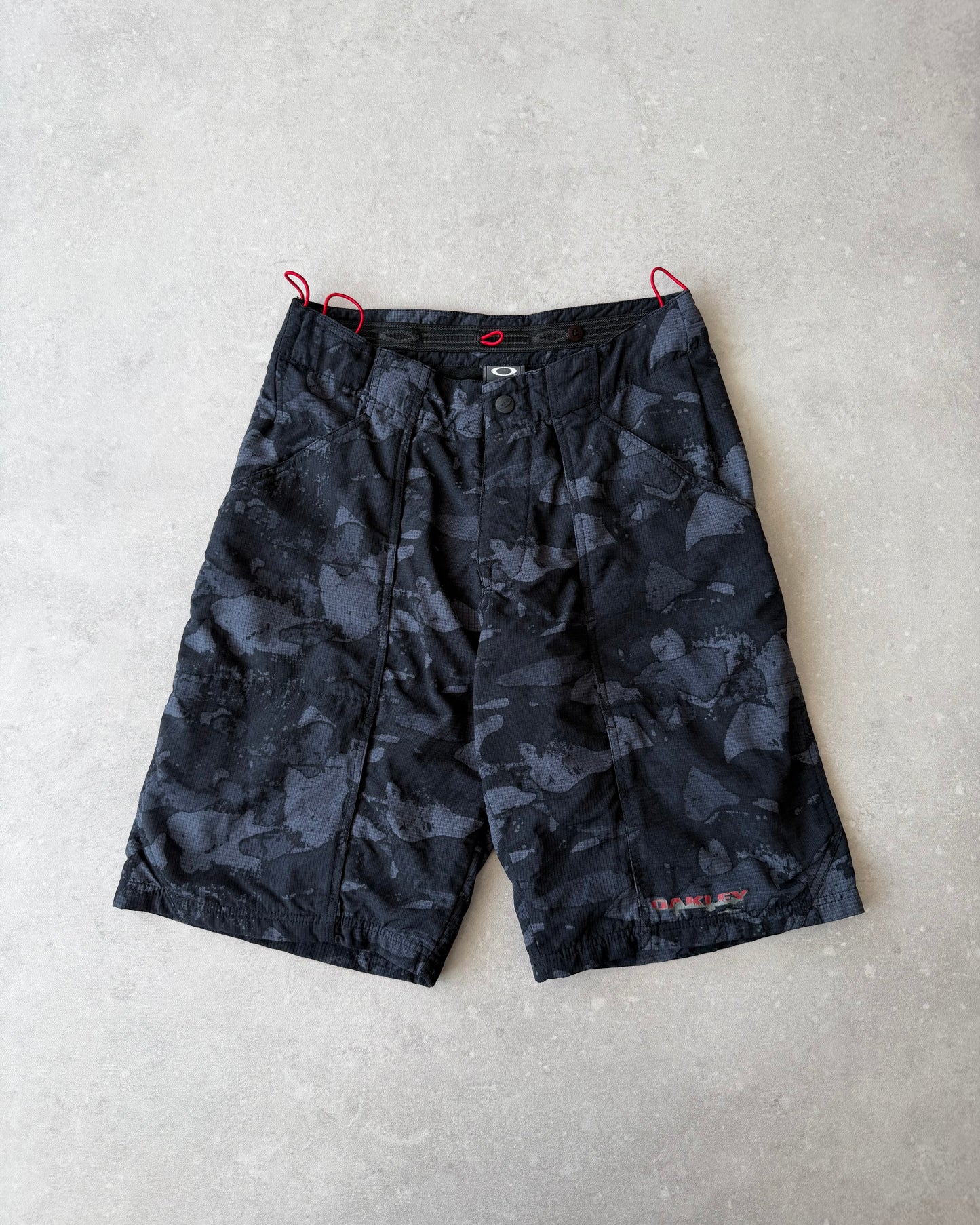 Vintage Oakley Shorts (30)