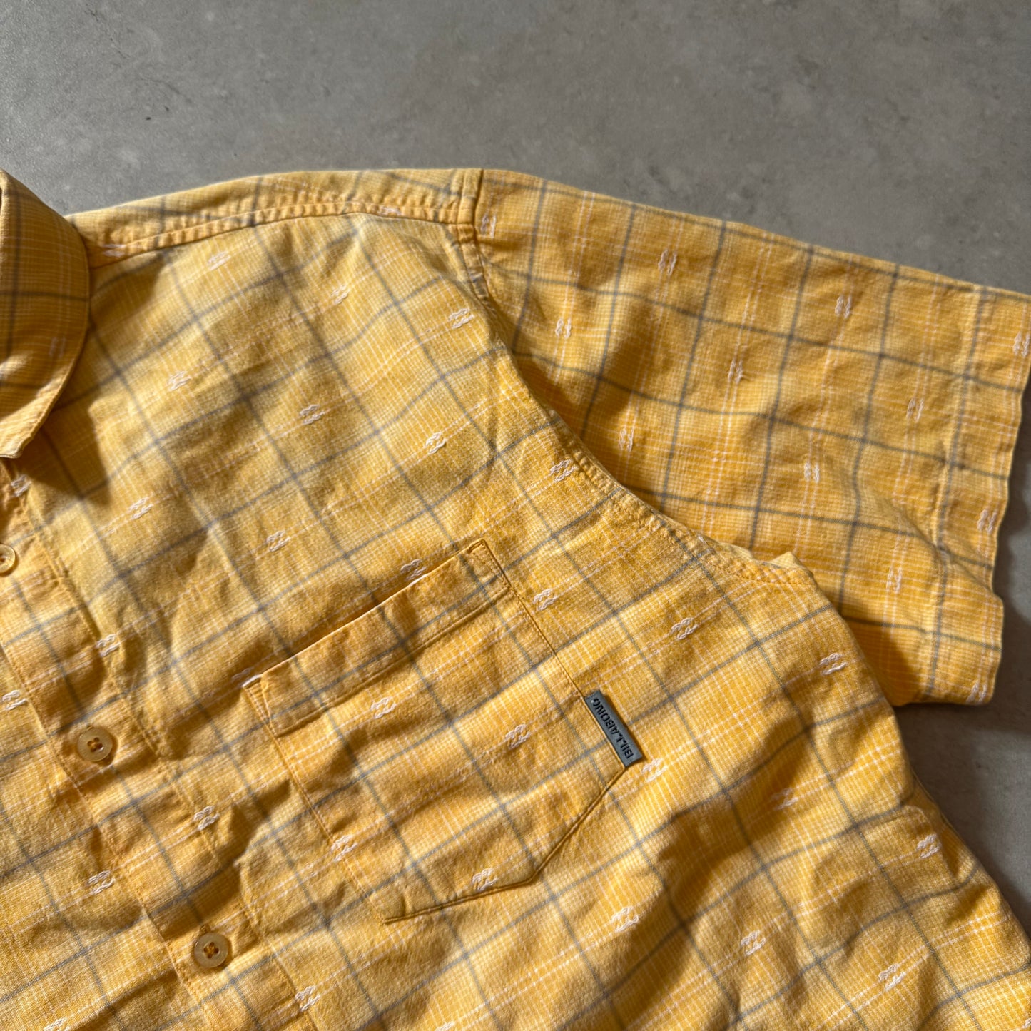 00’s Billabong Shirt (L)