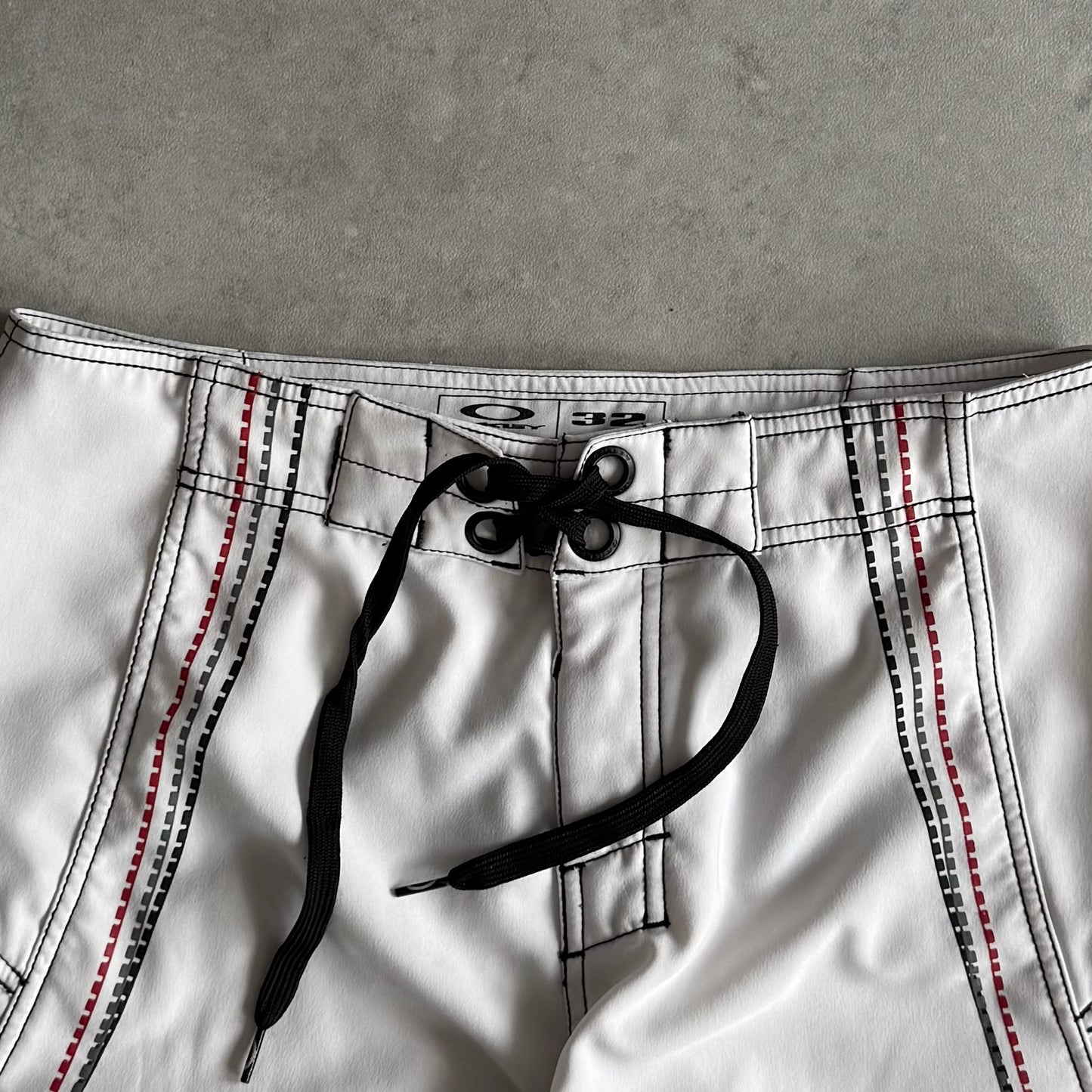 Vintage Oakley BoardShorts (32)