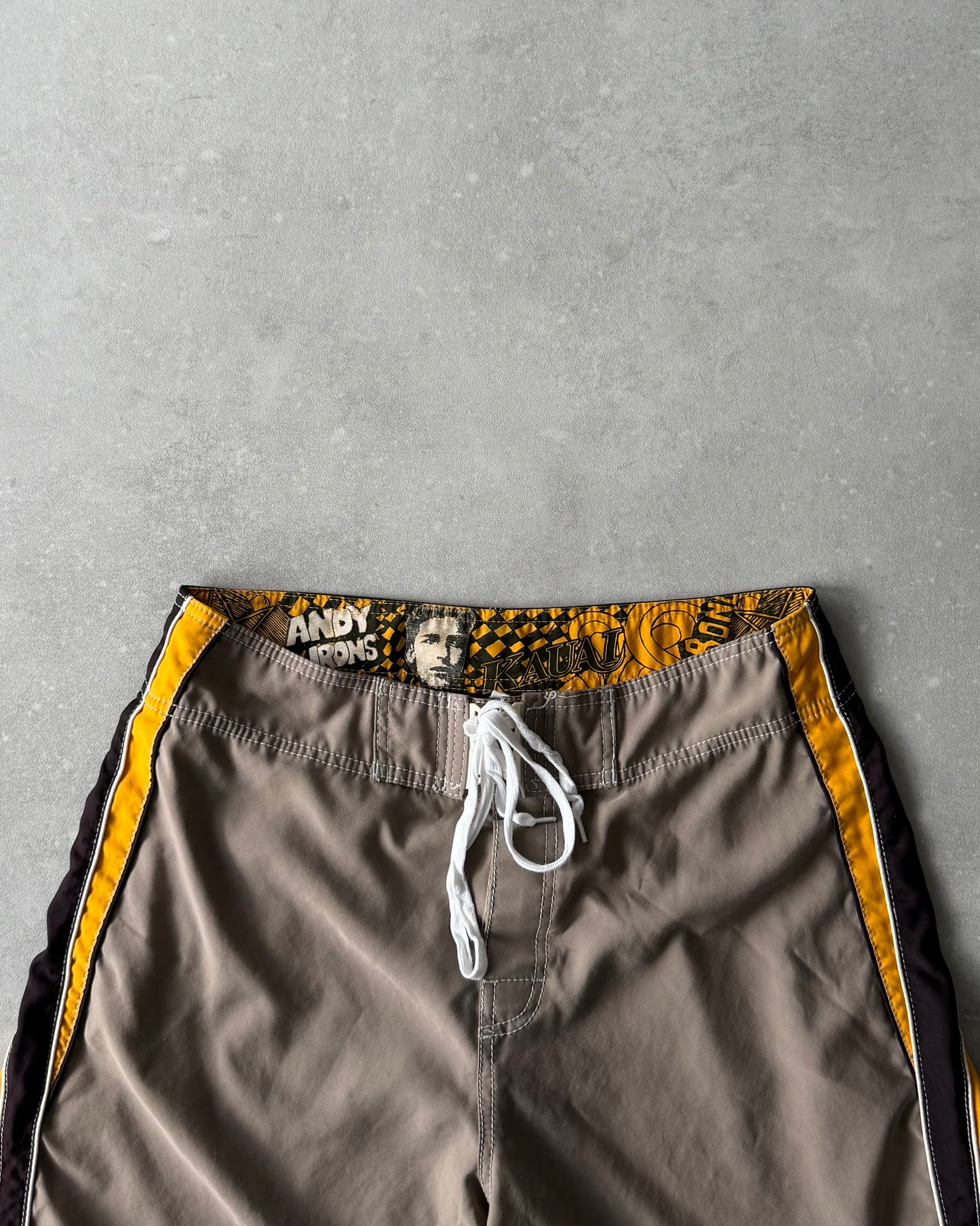 Vintage Billabong Andy Irons Kauai Boardshorts (28)