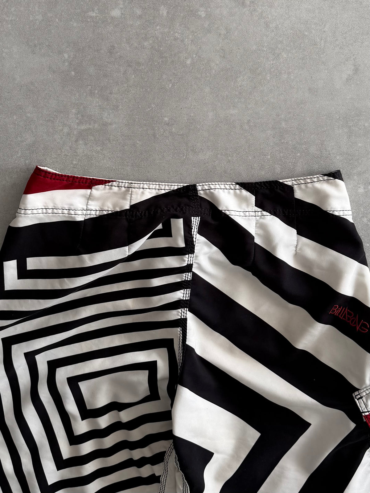 Vintage Billabong Taj Burrow Boardshorts (36)