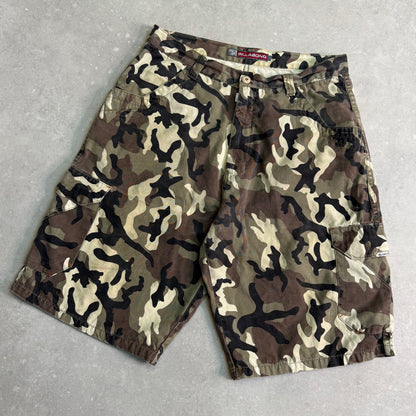 00's Billabong Camo shorts (34)