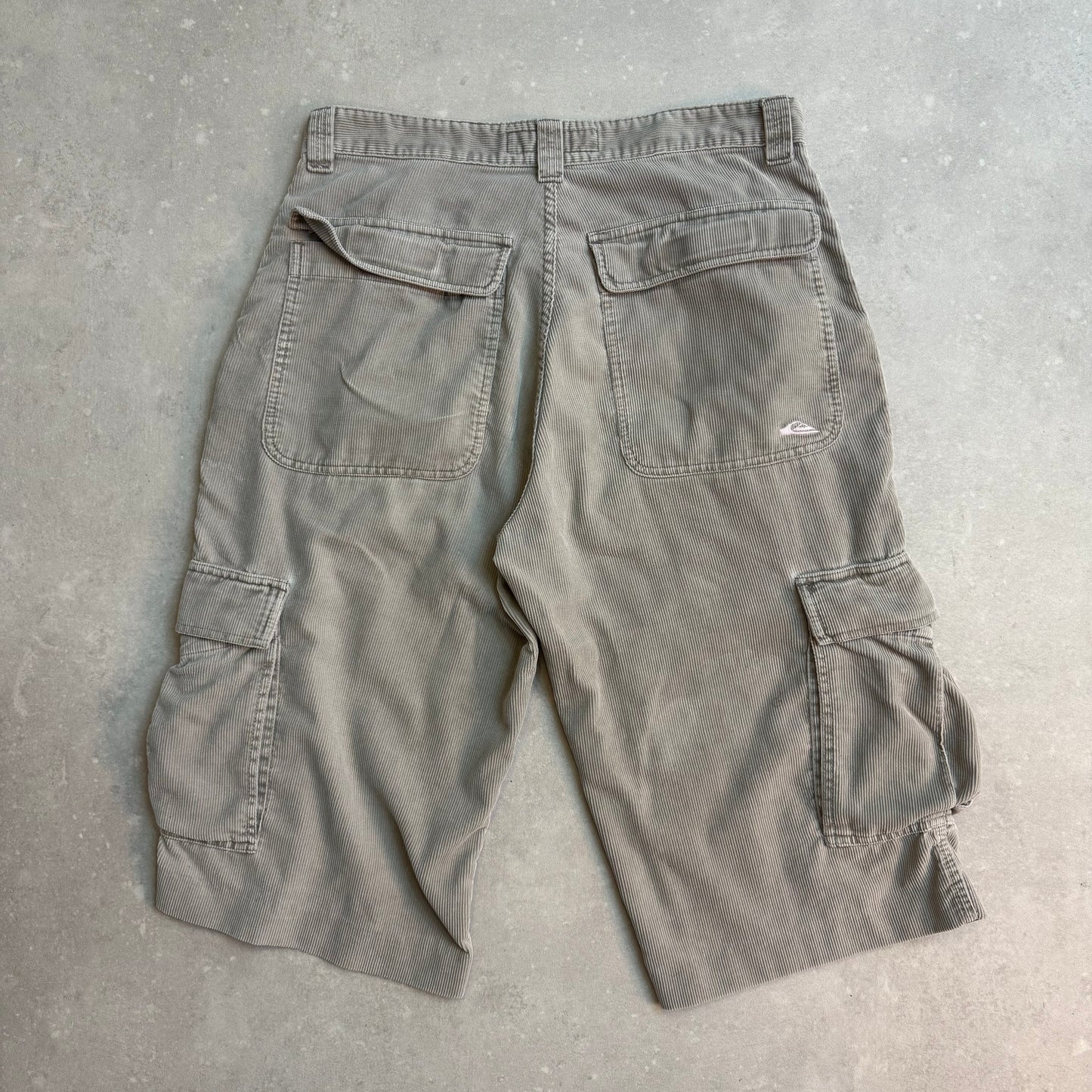 00’s Quiksilver Cargo Shorts (34)