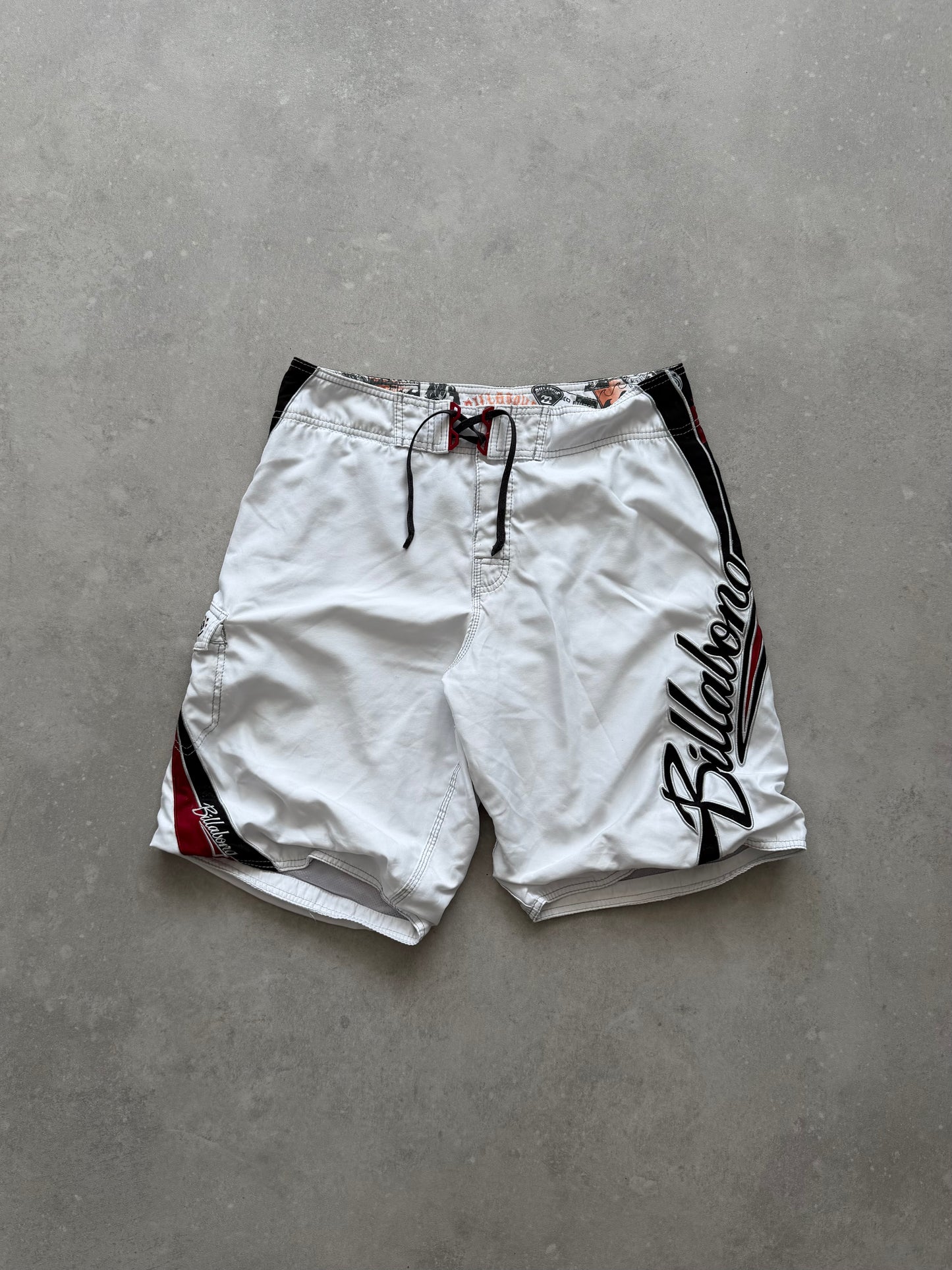 Vintage Billabong Mark Occhilupo Boardshorts (34)