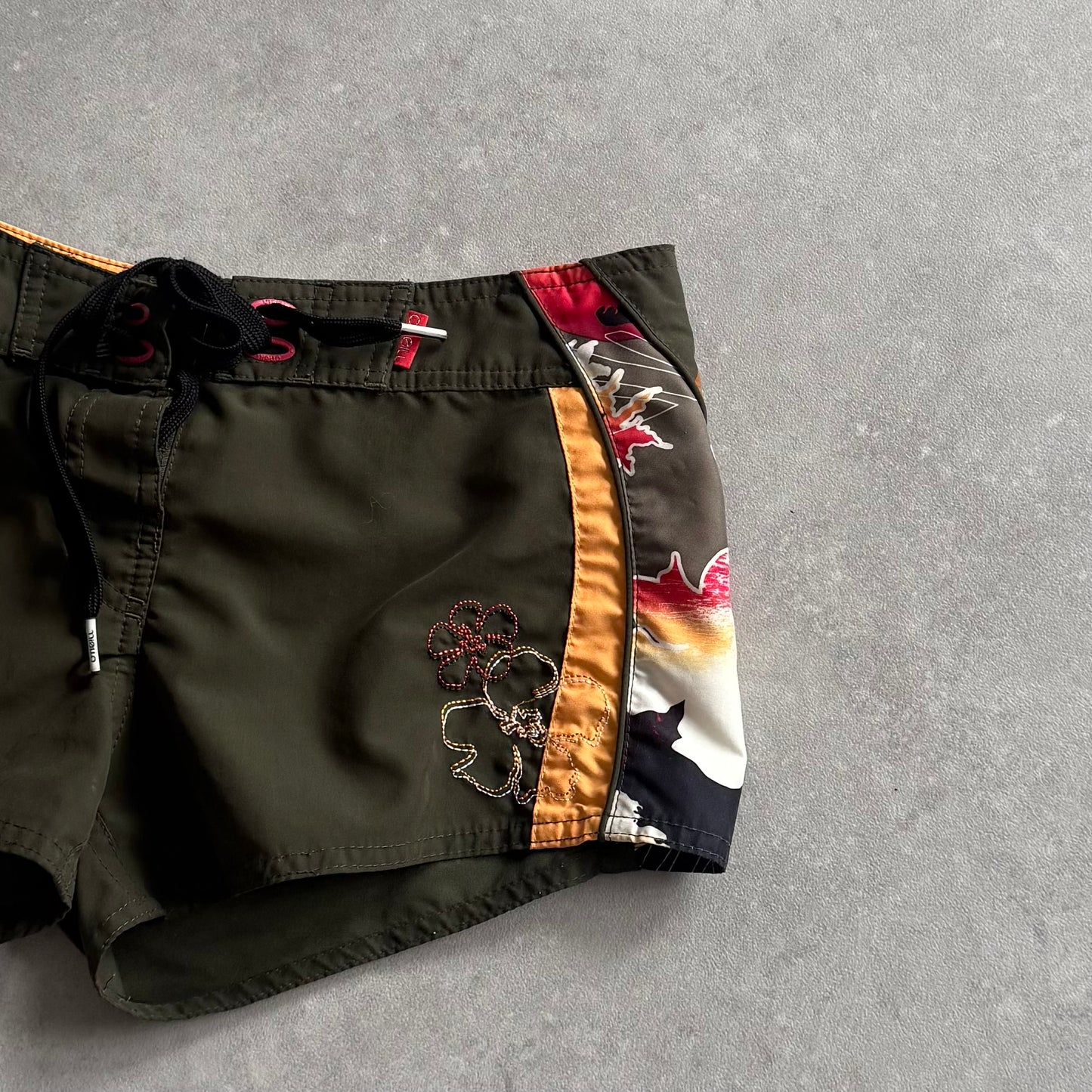 Vintage O’Neill Boardshorts (Wmns 28)