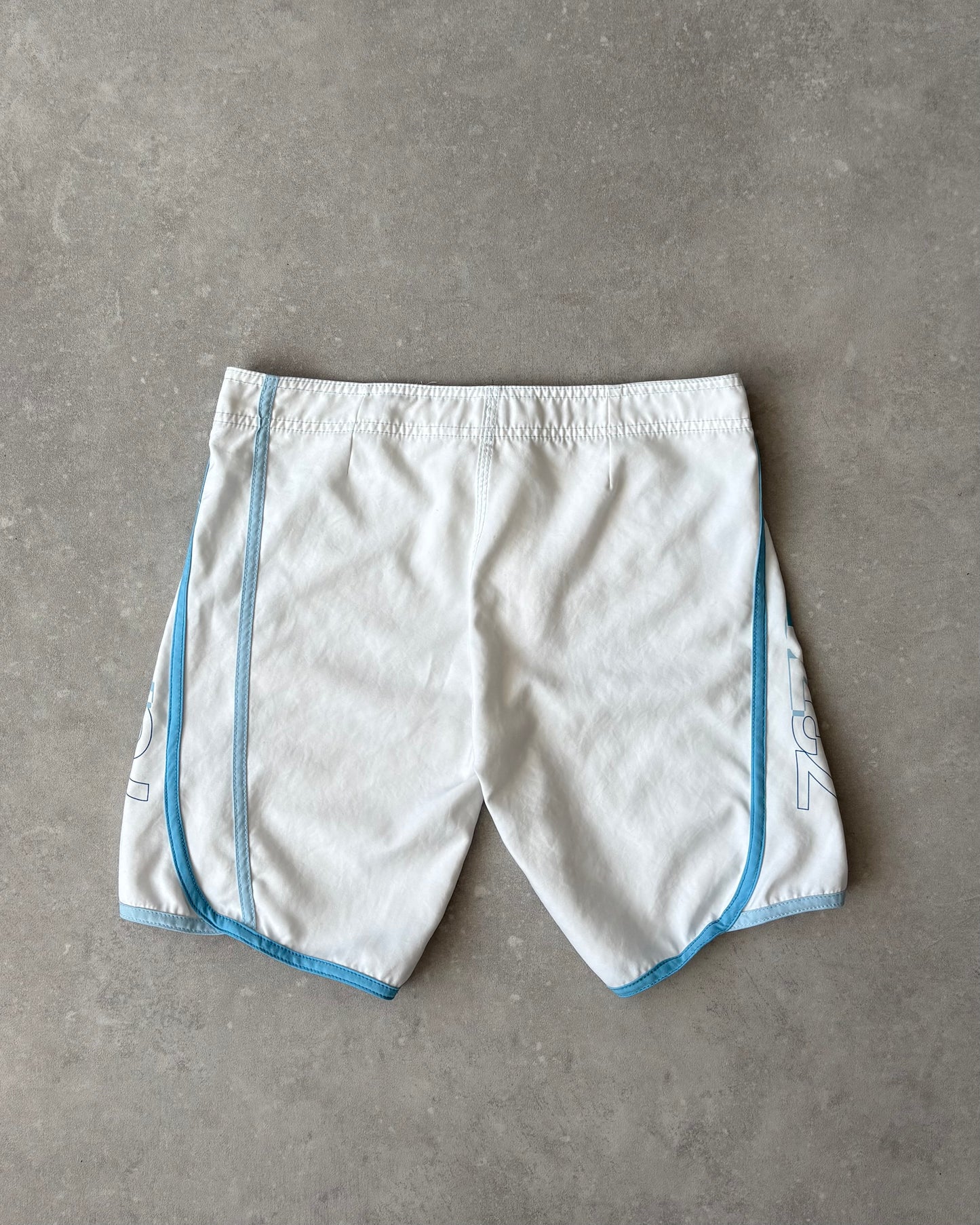 Vintage Billabong Women’s Boardshorts (30)