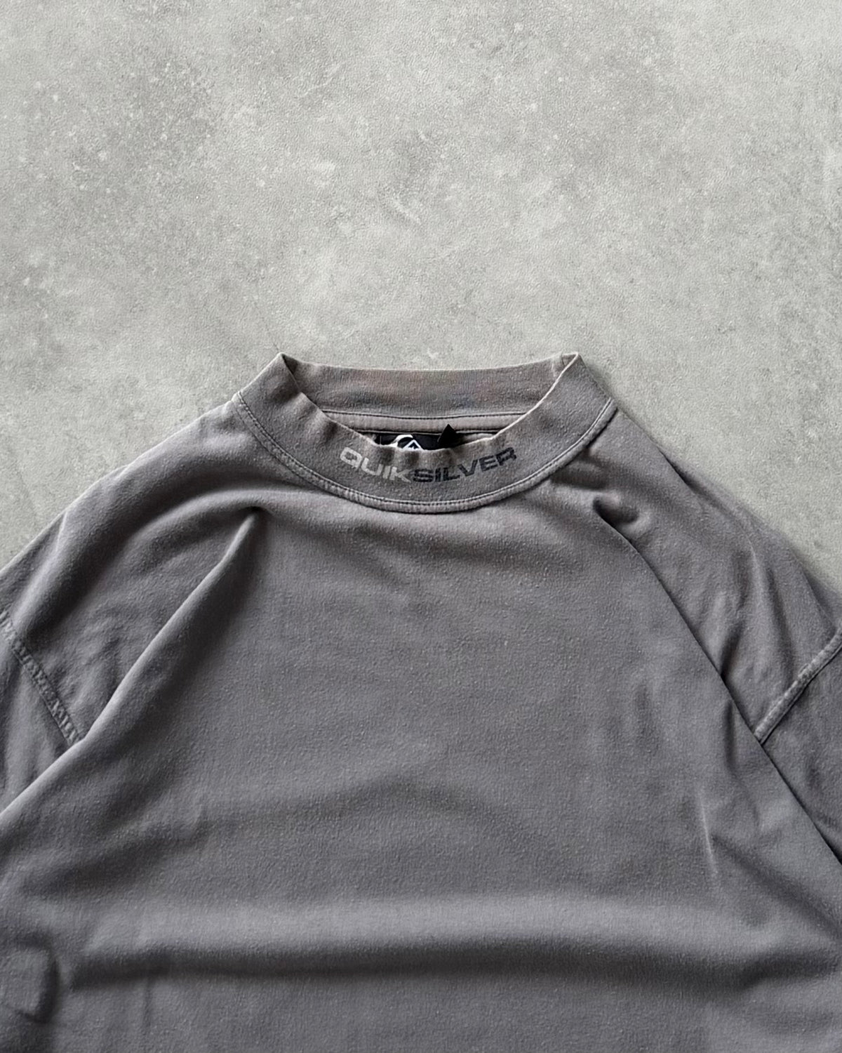 Vintage Quiksilver Long Sleeve T-shirt (L)