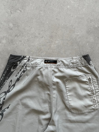 Vintage Oakley Boardshorts (32)