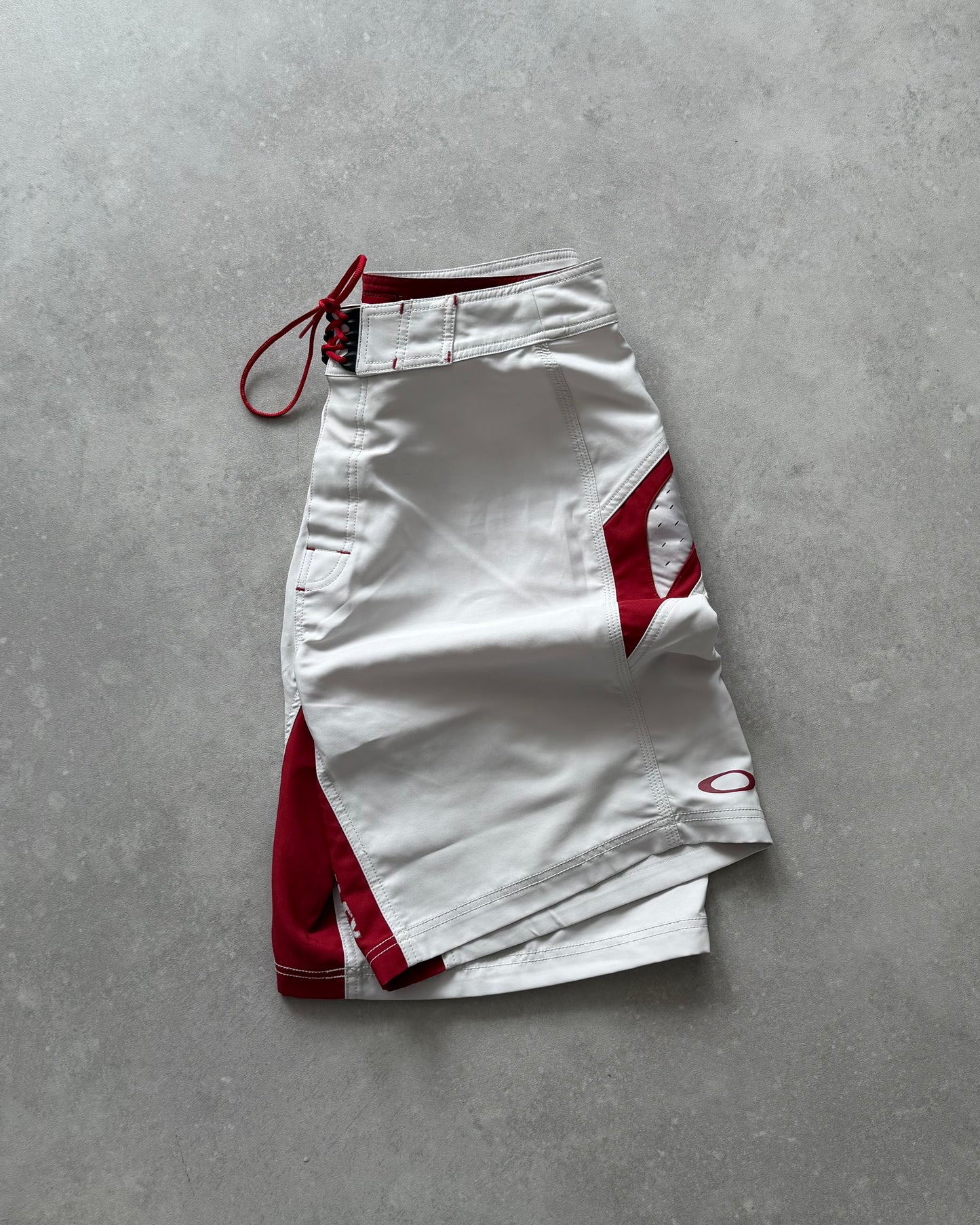 Vintage Oakley Boardshorts (33)