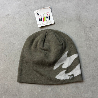 BNWT 00’s Billabong Beanie