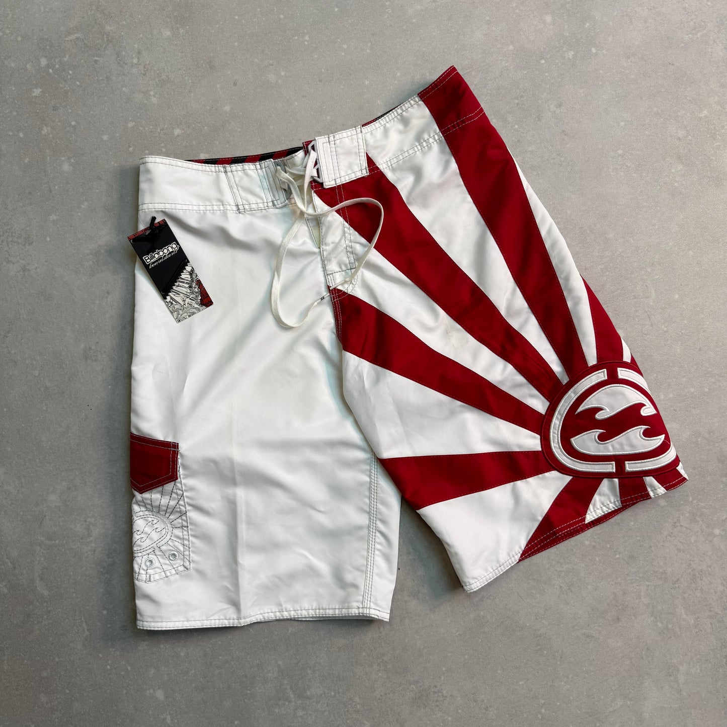 BNWT Billabong AI ‘Rising Suns’ BoardShorts