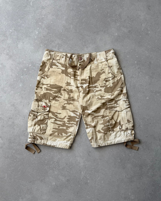 Vintage O’Neill Camo Cargo Shorts (34)