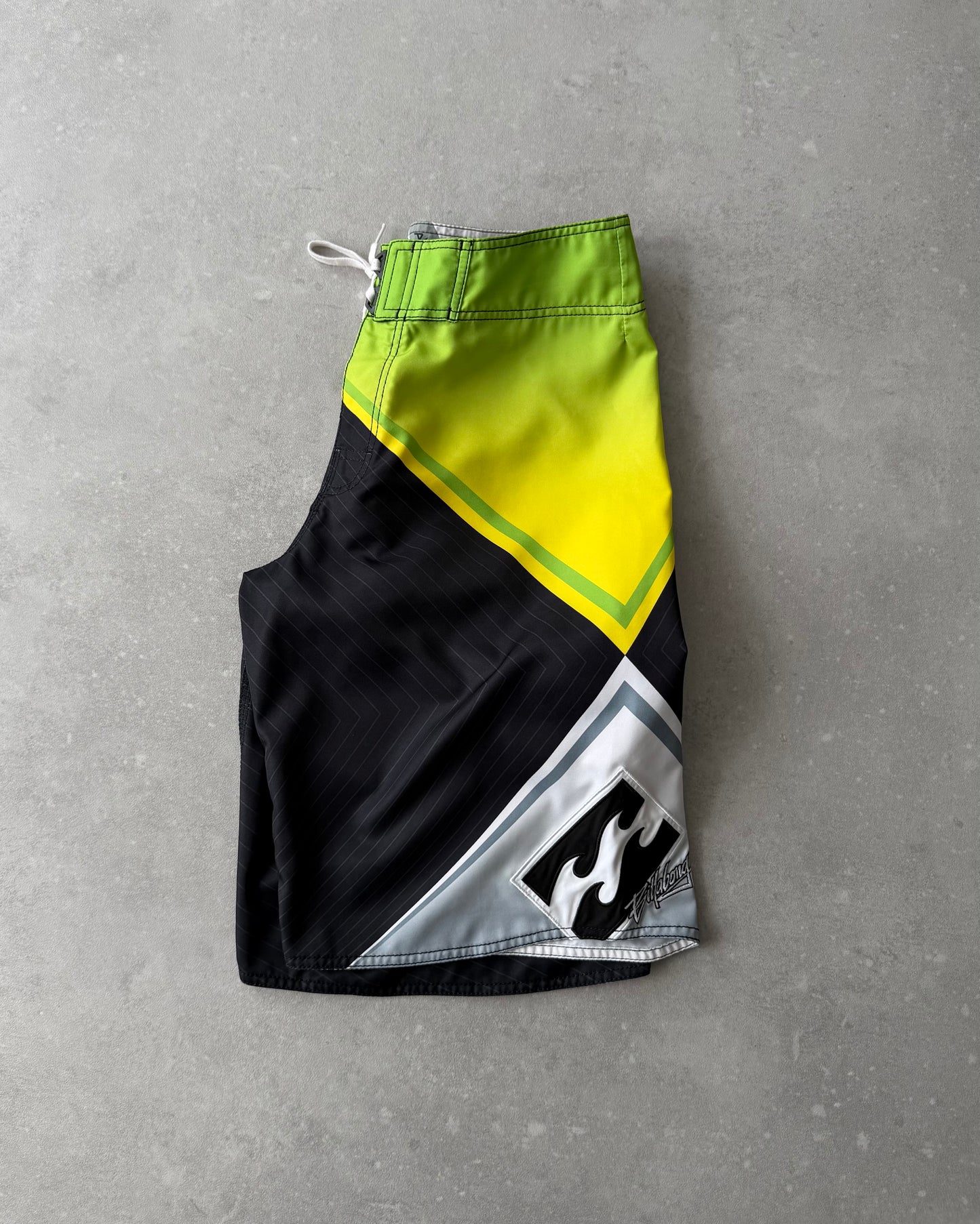 Vintage Billabong Andy Irons Airlite Boardshorts (32)