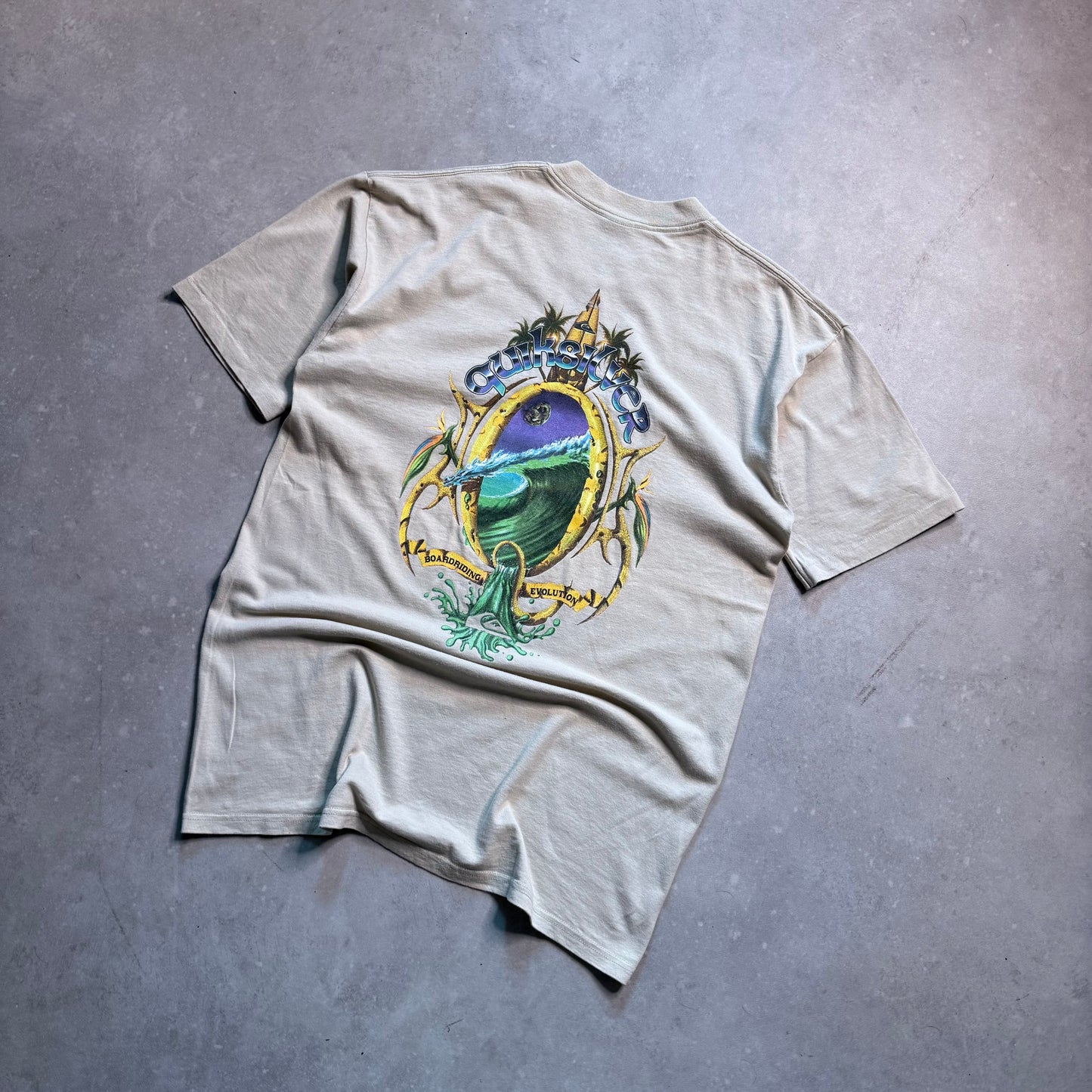 90's Quiksilver T-shirt