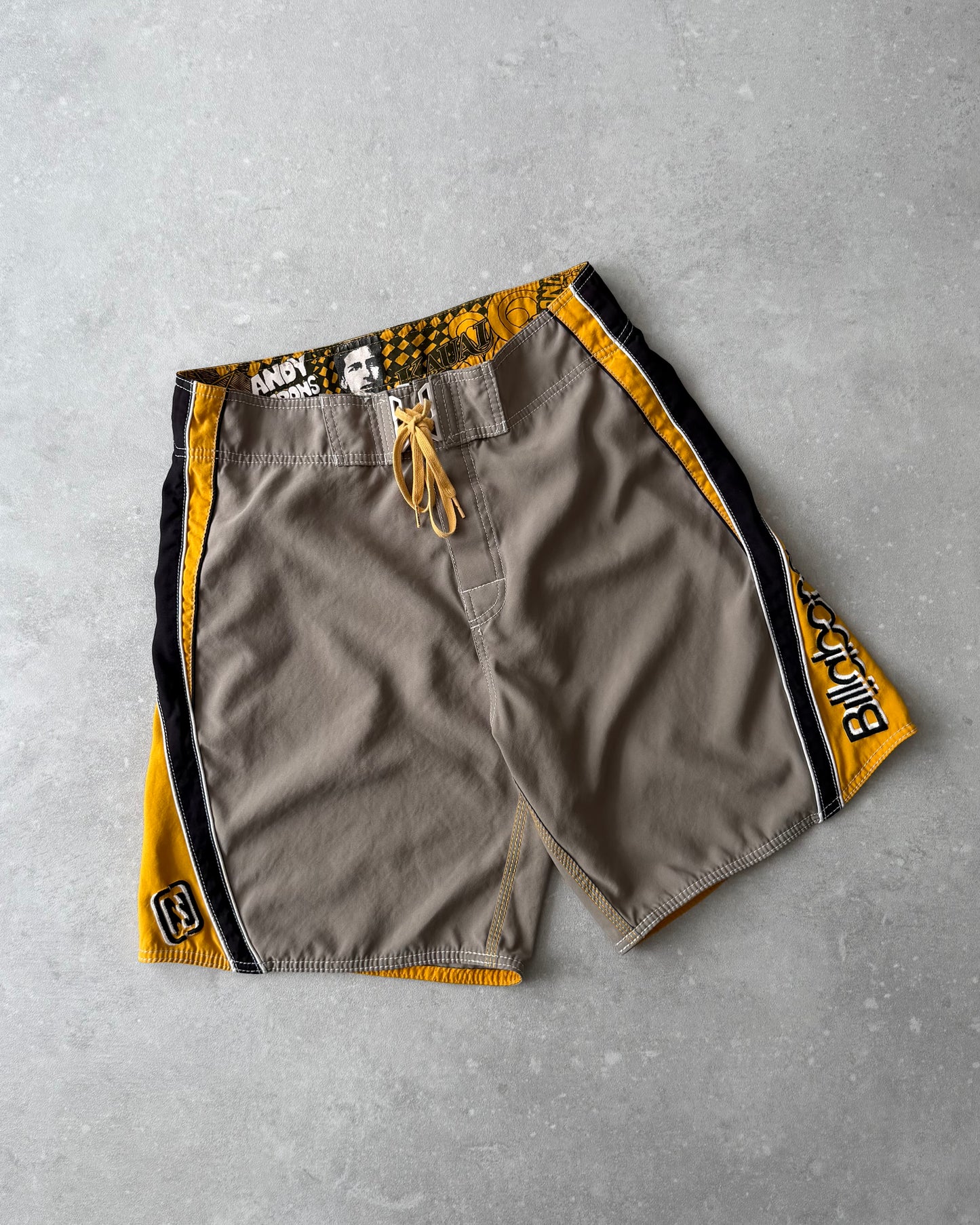 Vintage Billabong Andy Irons Kauai Boardshorts (31)