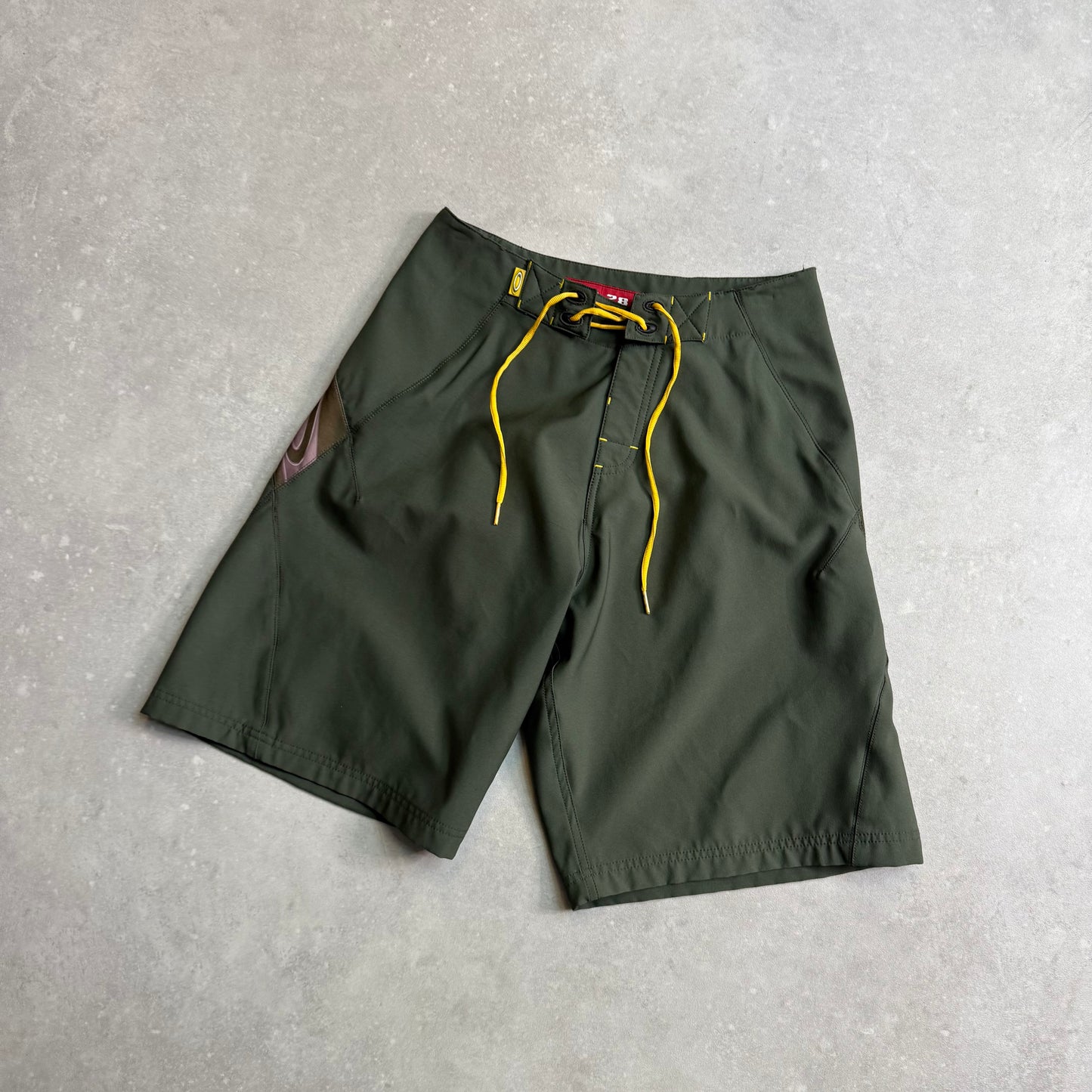 00's Oakley Boardshorts (28)