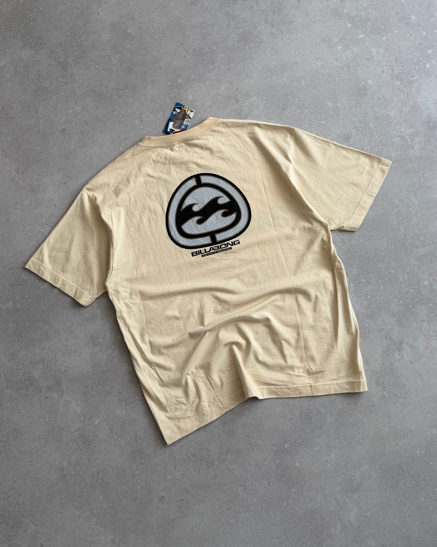 Brand New Vintage Billabong T-shirt (L)