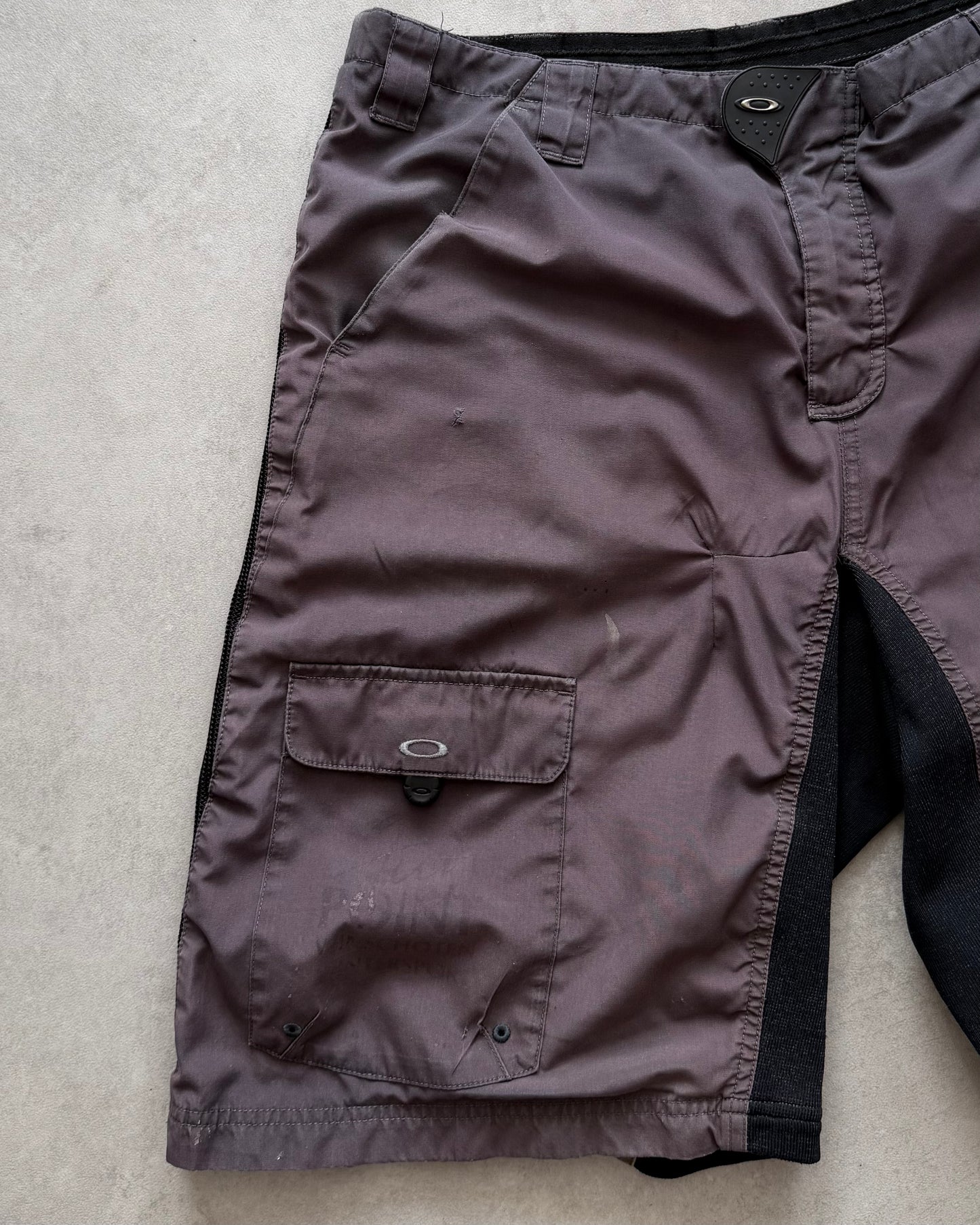Vintage Oakley MTB Shorts (37)