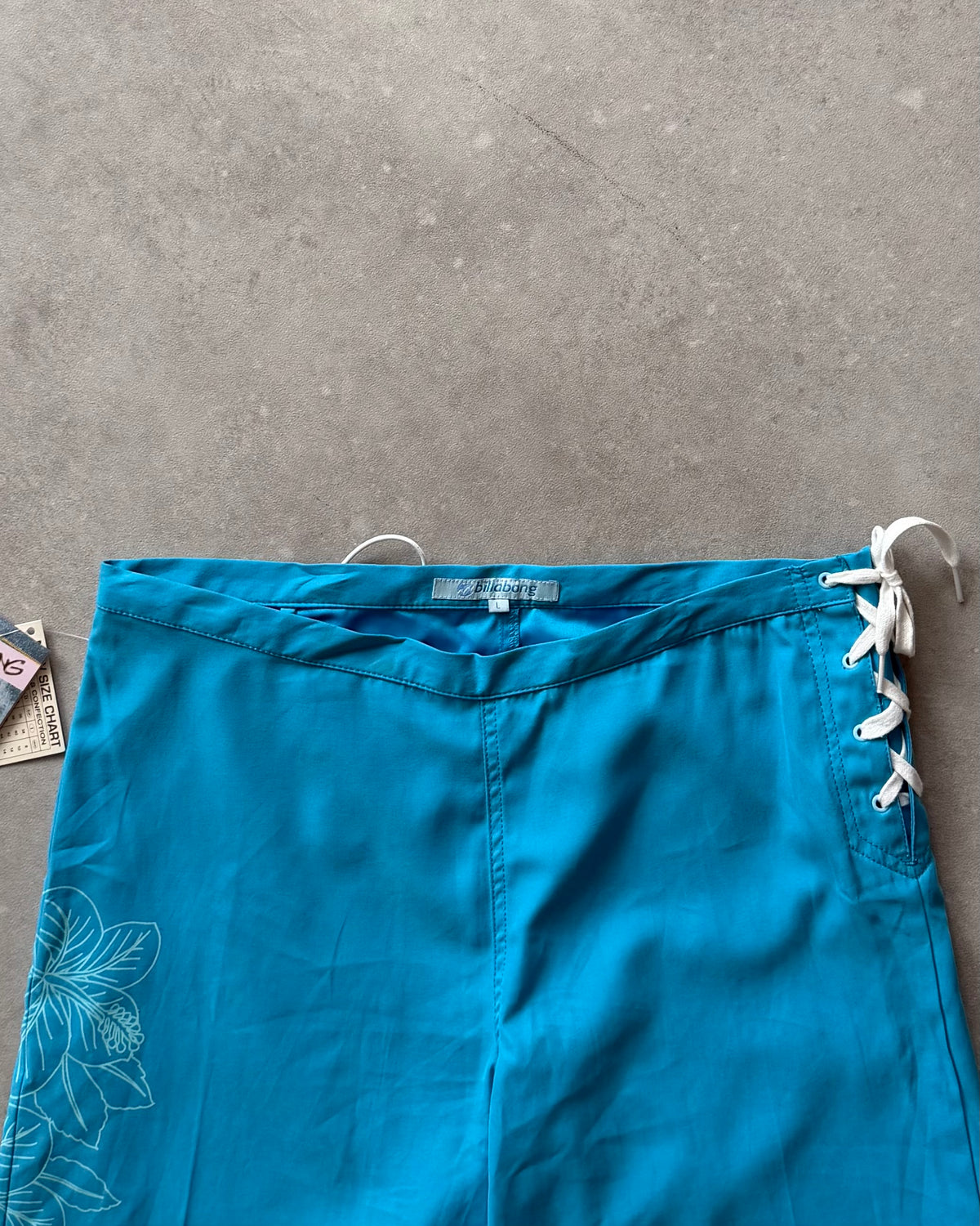 Vintage Billabong Women’s Boardshorts (33)