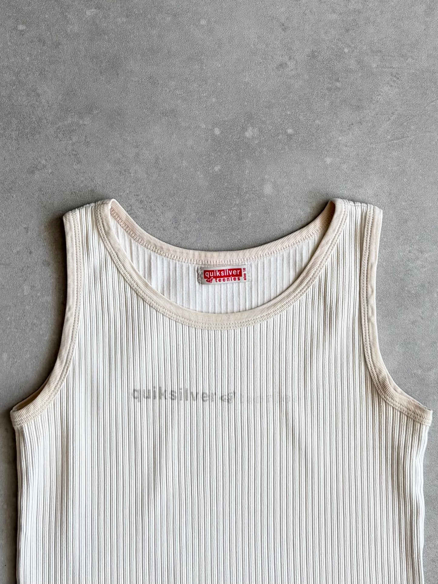 Vintage Quiksilver Women’s Tank Top (8)