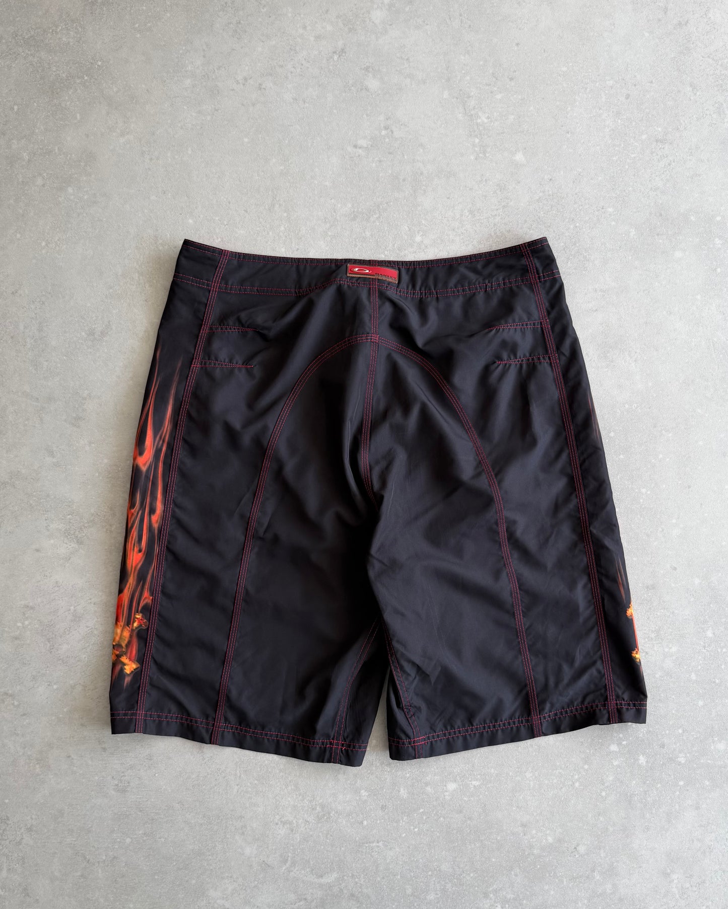 Vintage Oakley Flame Boardshorts (38)