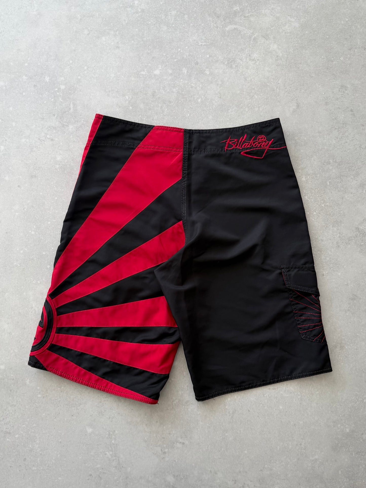 Vintage Billabong Andy Irons Rising Sun Boardshorts (32)