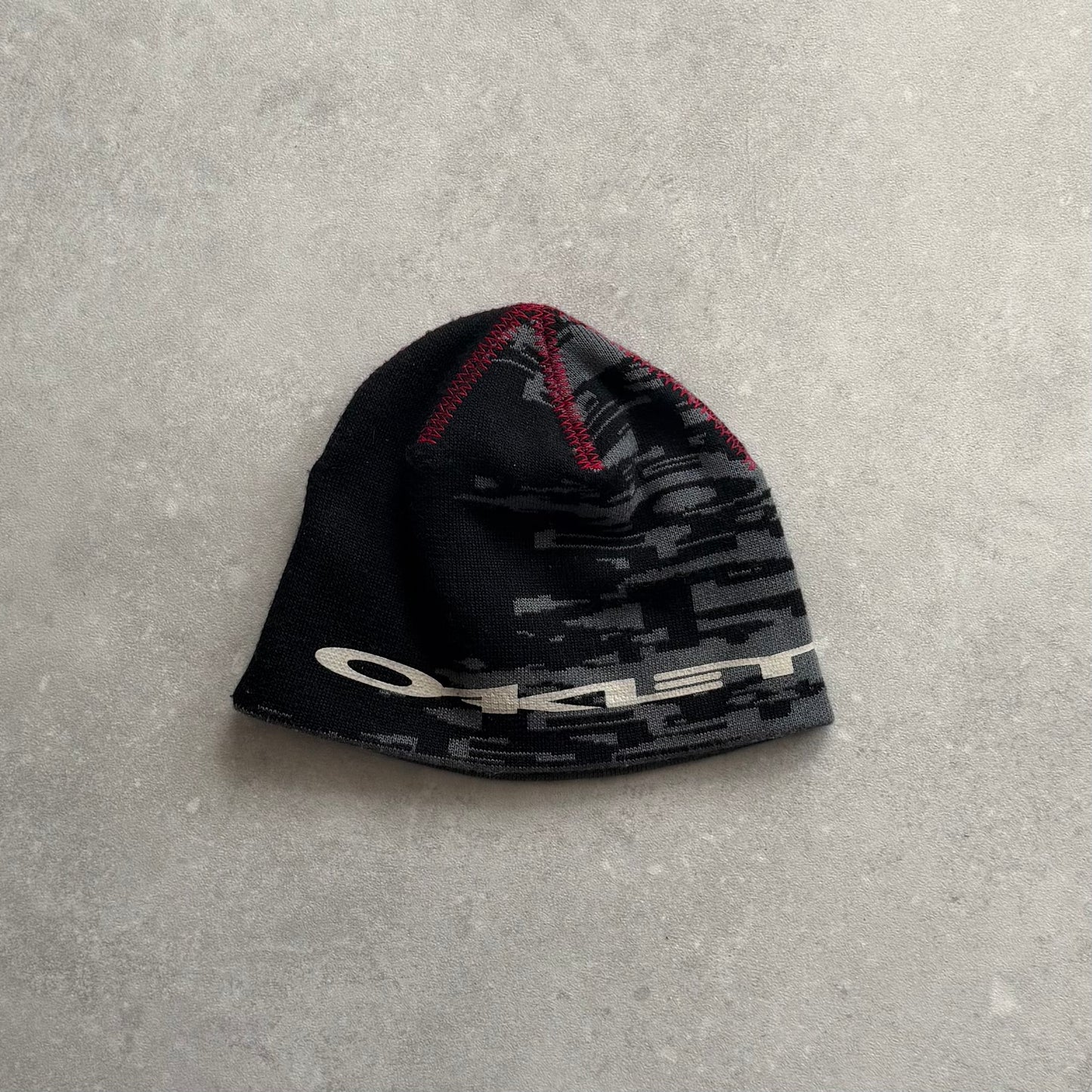 Vintage Oakley Beanie