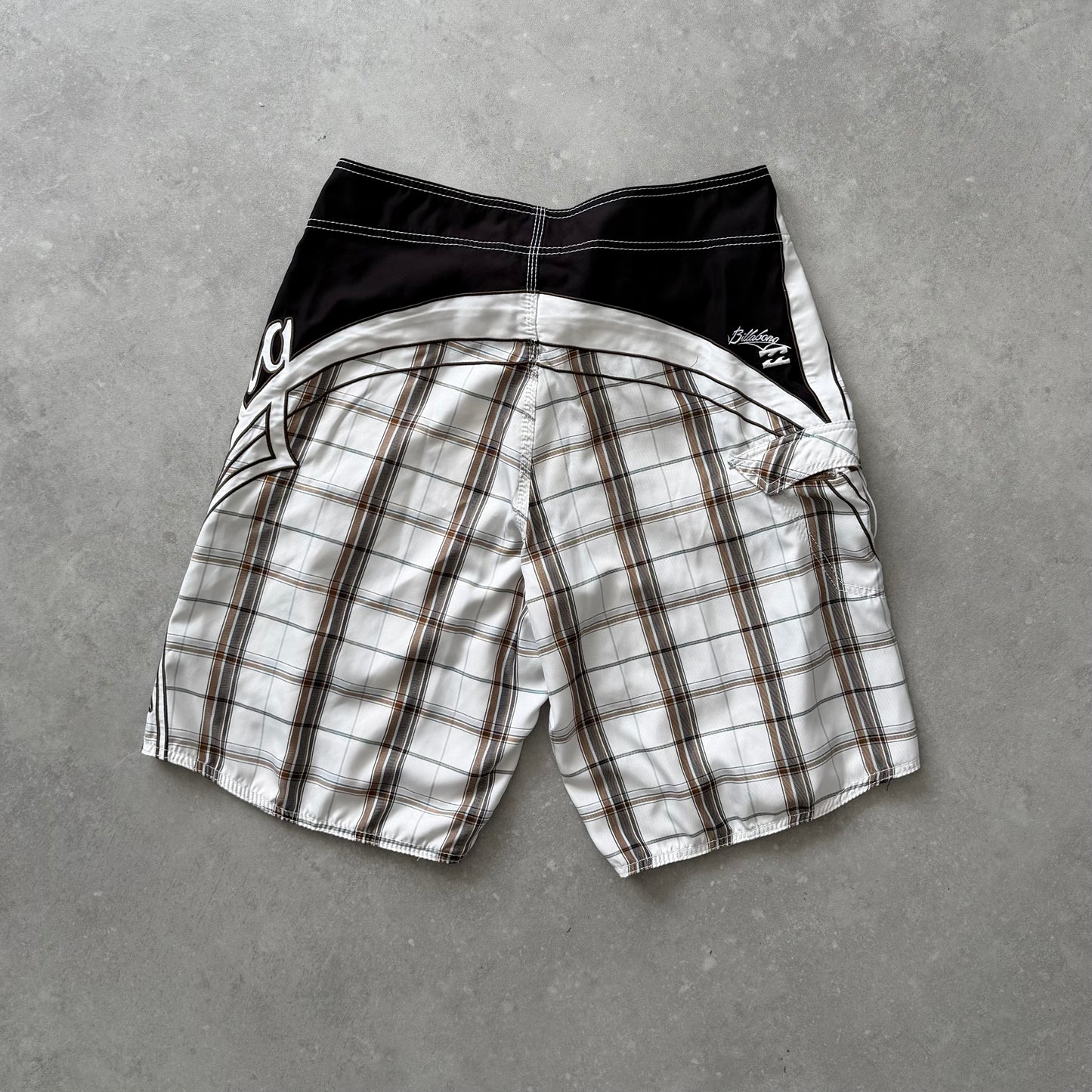 00's Billabong Mark Occhilupo Boardshorts (32)