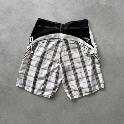 00's Billabong Mark Occhilupo Boardshorts (32)