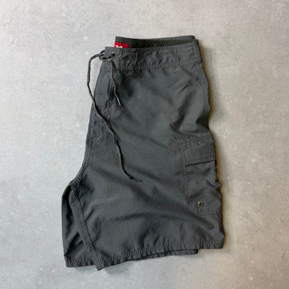 00’s Oakley  Boardshorts (34)