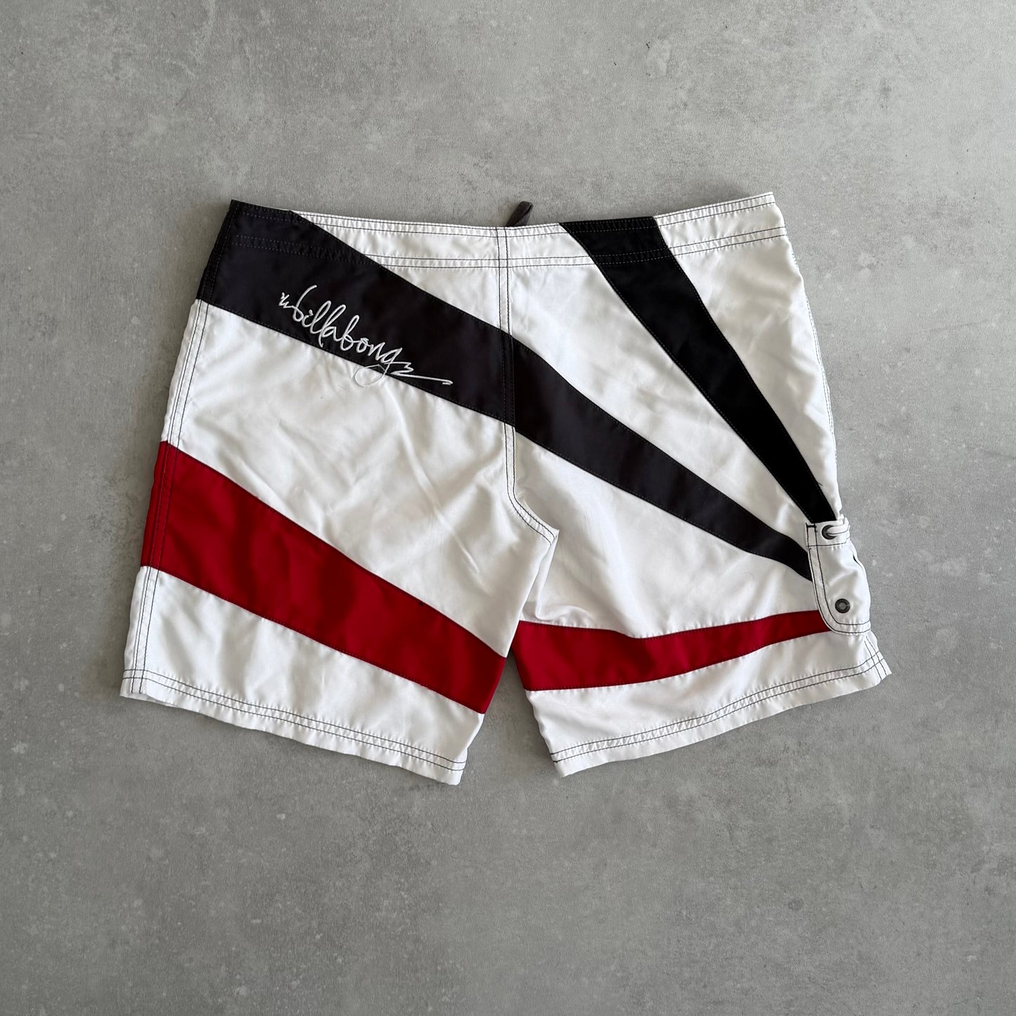00’s Women’s Billabong Boardshorts (Wmns 12)