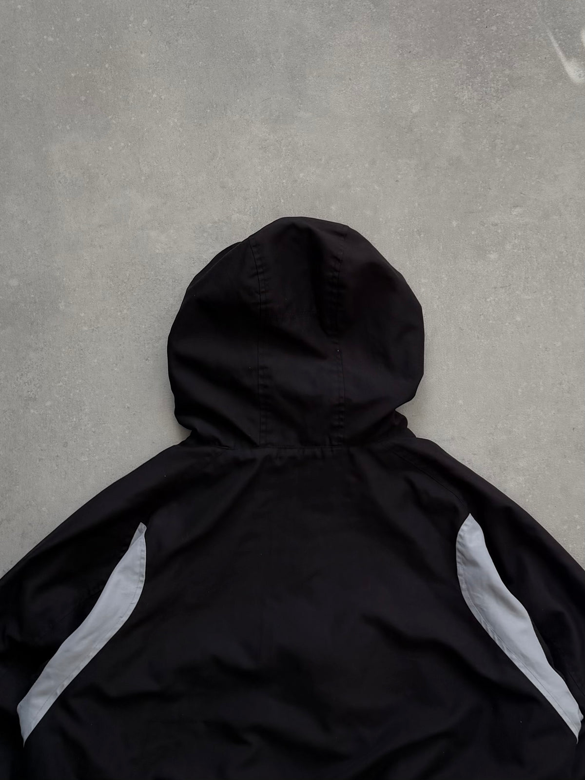 Vintage Quiksilver Fleece Lined Windbreaker (XL)