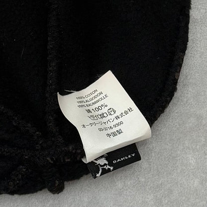00’s Oakley Beanie