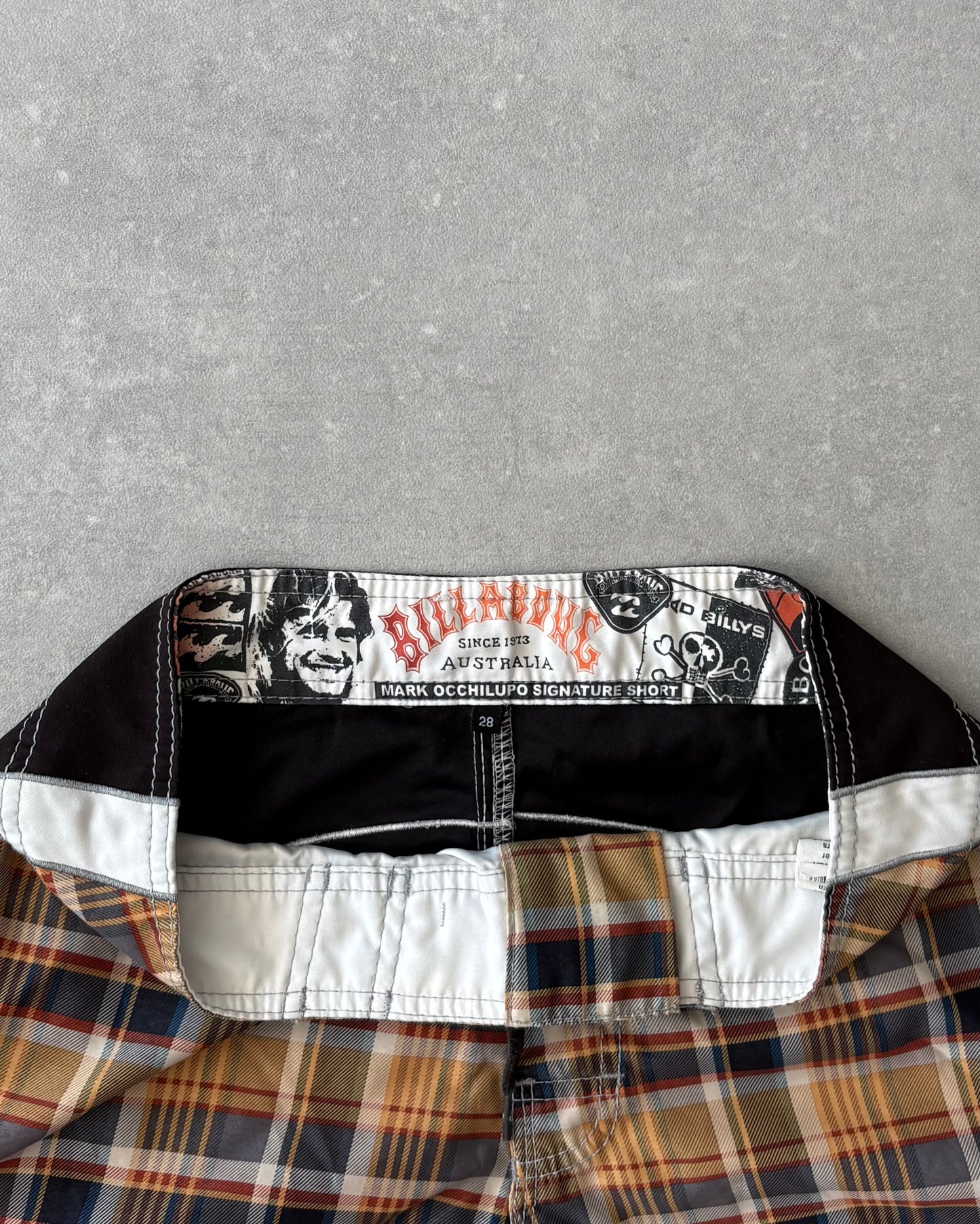 Vintage Billabong Mark Occhilupo Boardshorts (28)
