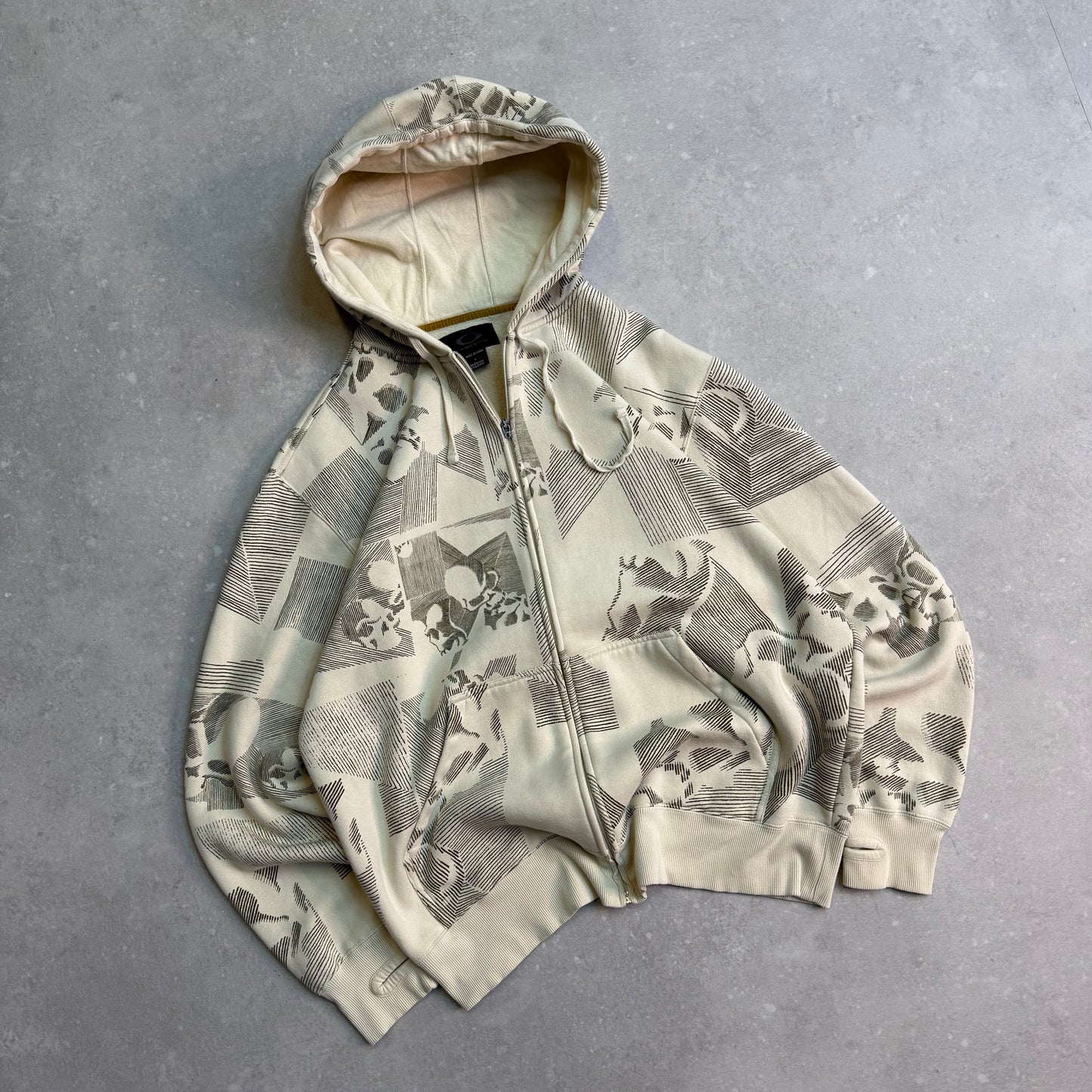 00’s Oakley Skull Hoodie (L)