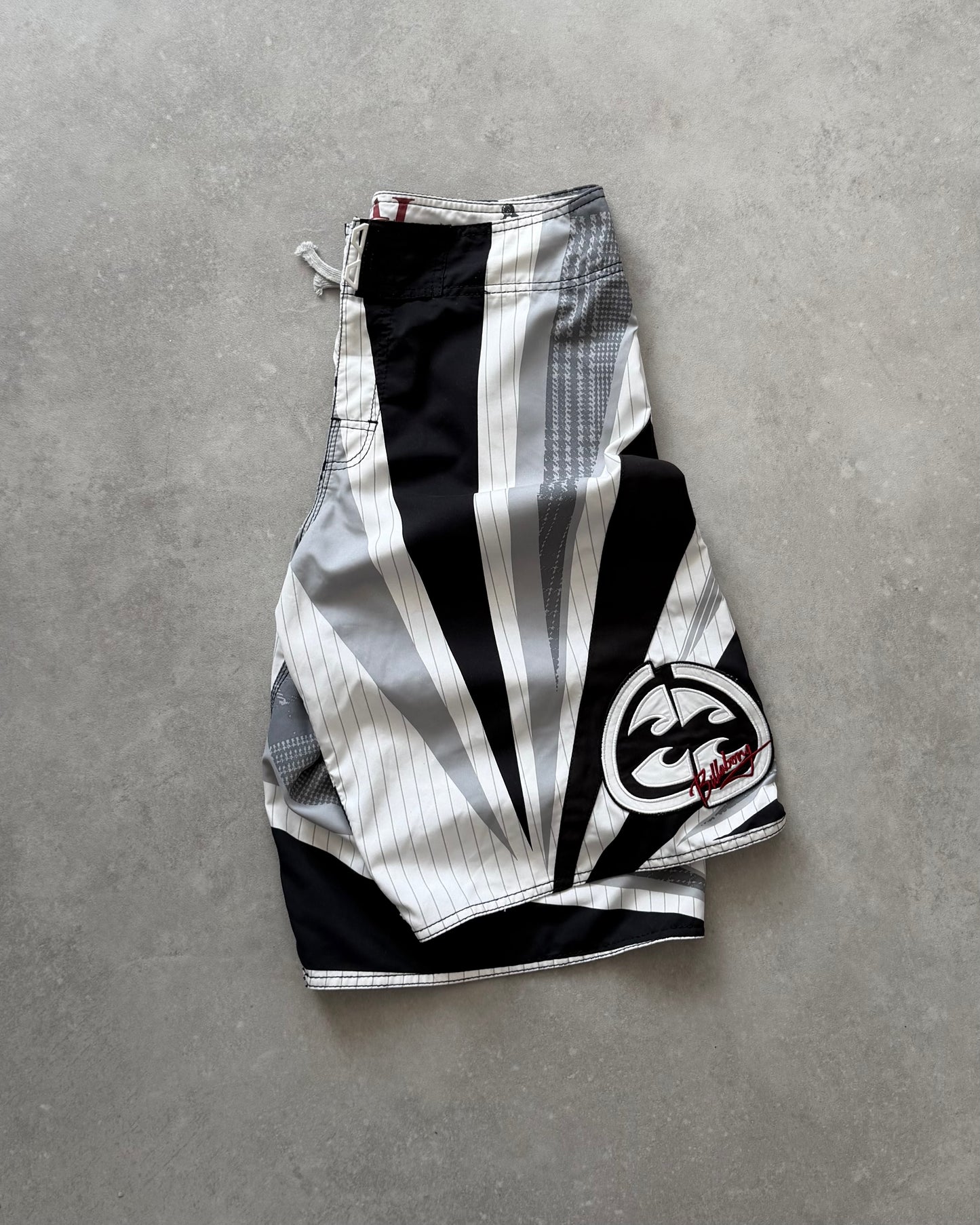 Vintage Billabong Andy Irons Samurai Boardshorts (32)