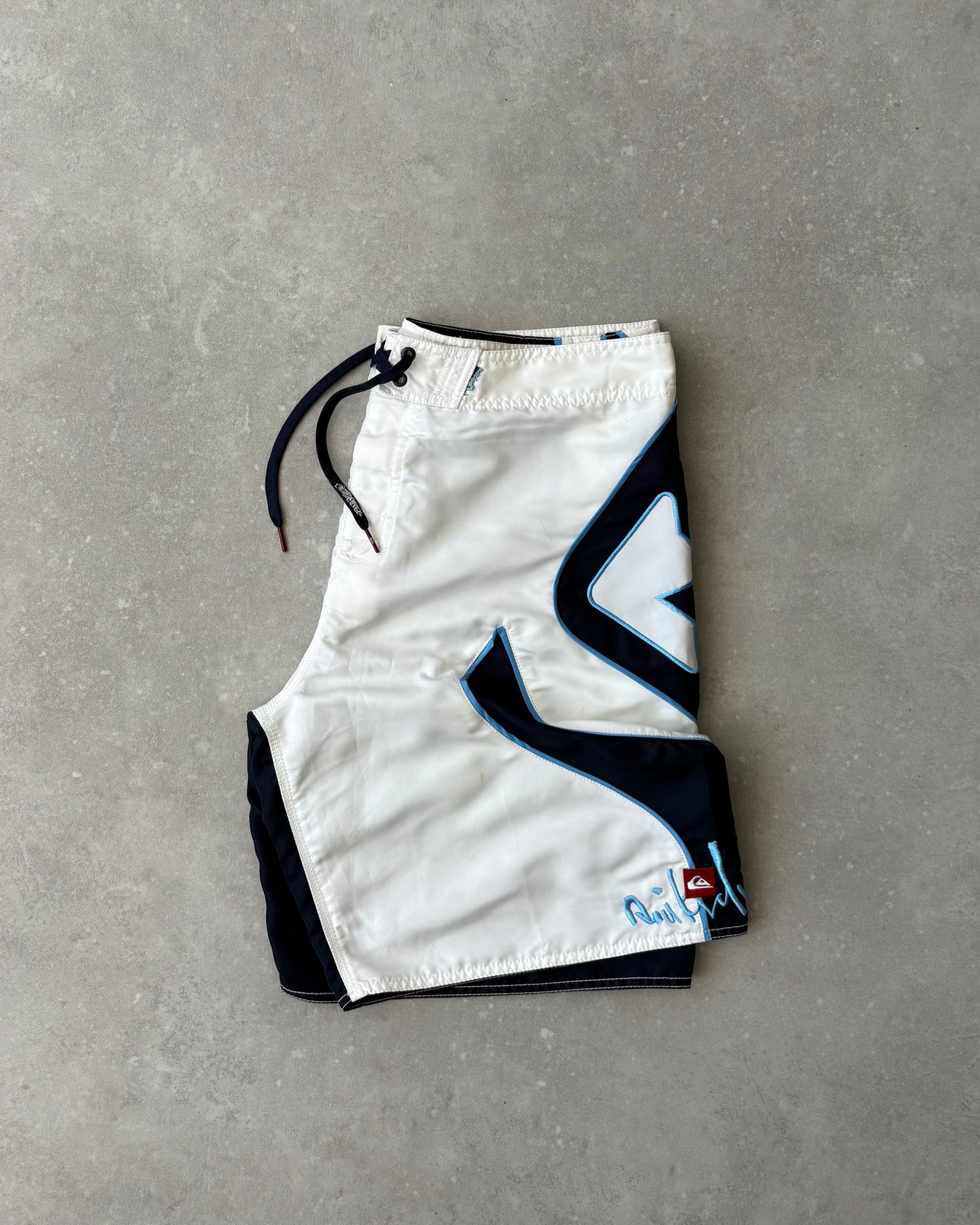 Vintage Quiksilver Boardshorts (34)