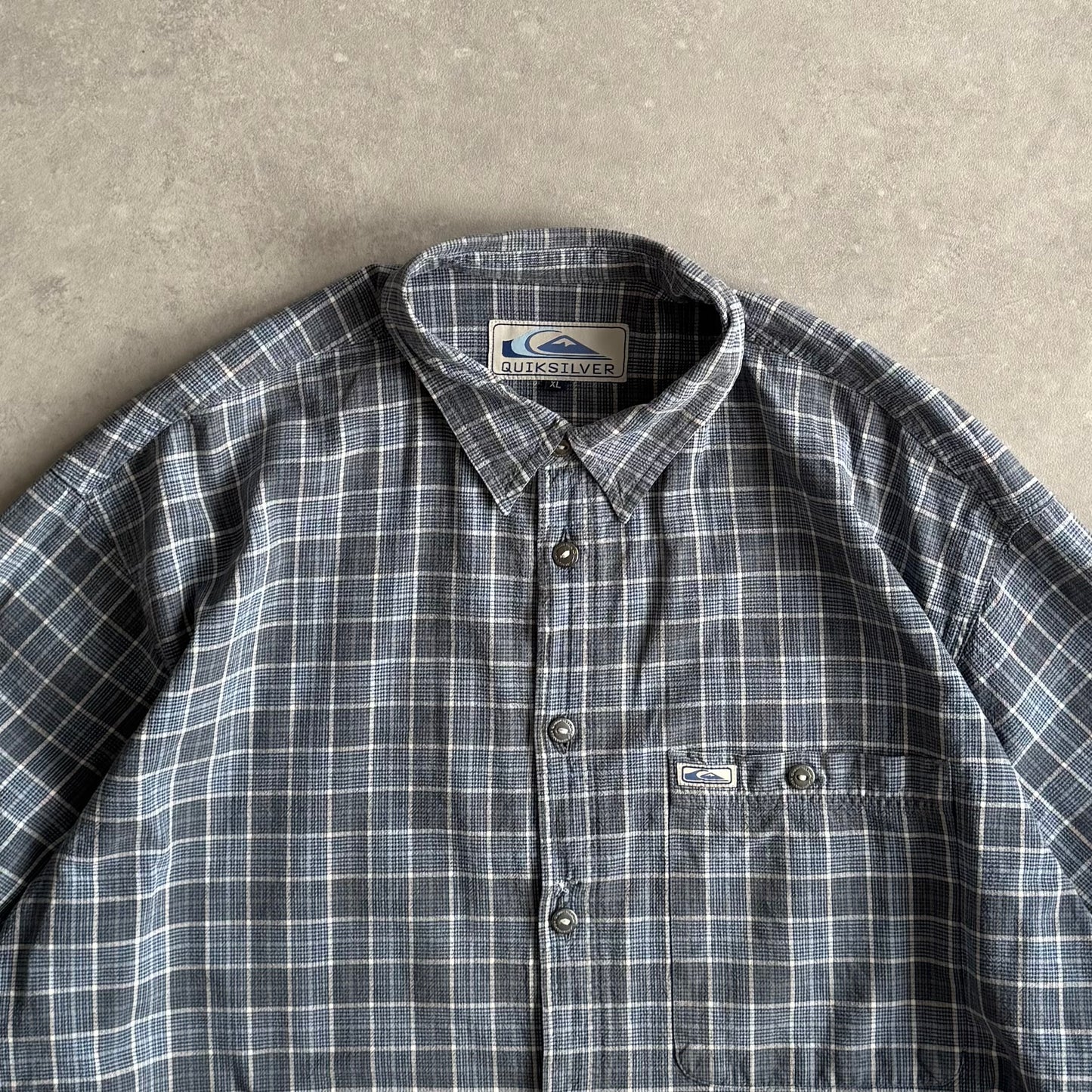 Vintage Quiksilver L/S Shirt (XL)