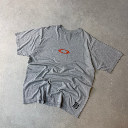 00's Oakley T-shirt (XL)