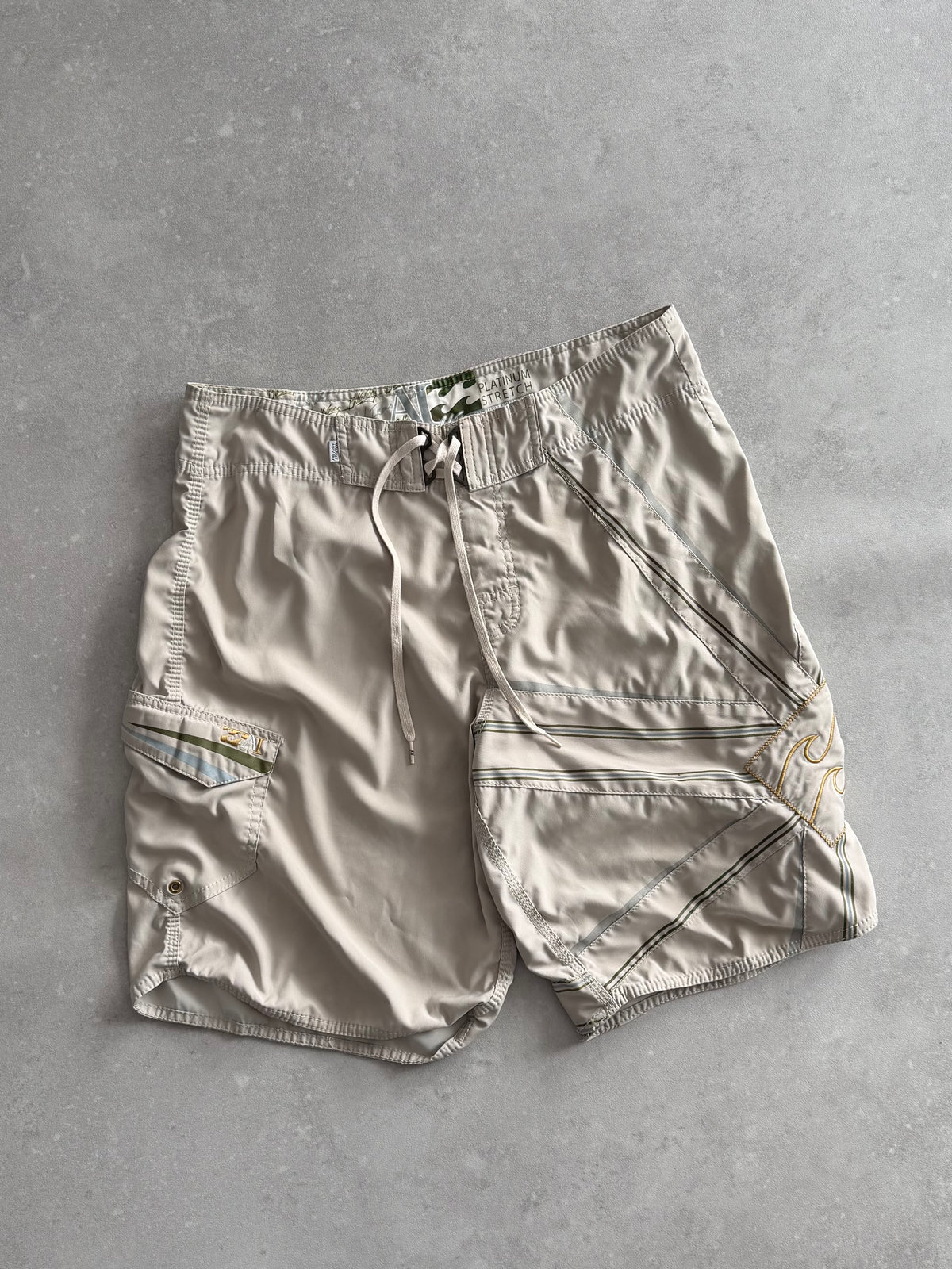 Vintage Billabong Andy Irons Shogun Boardshorts (34)
