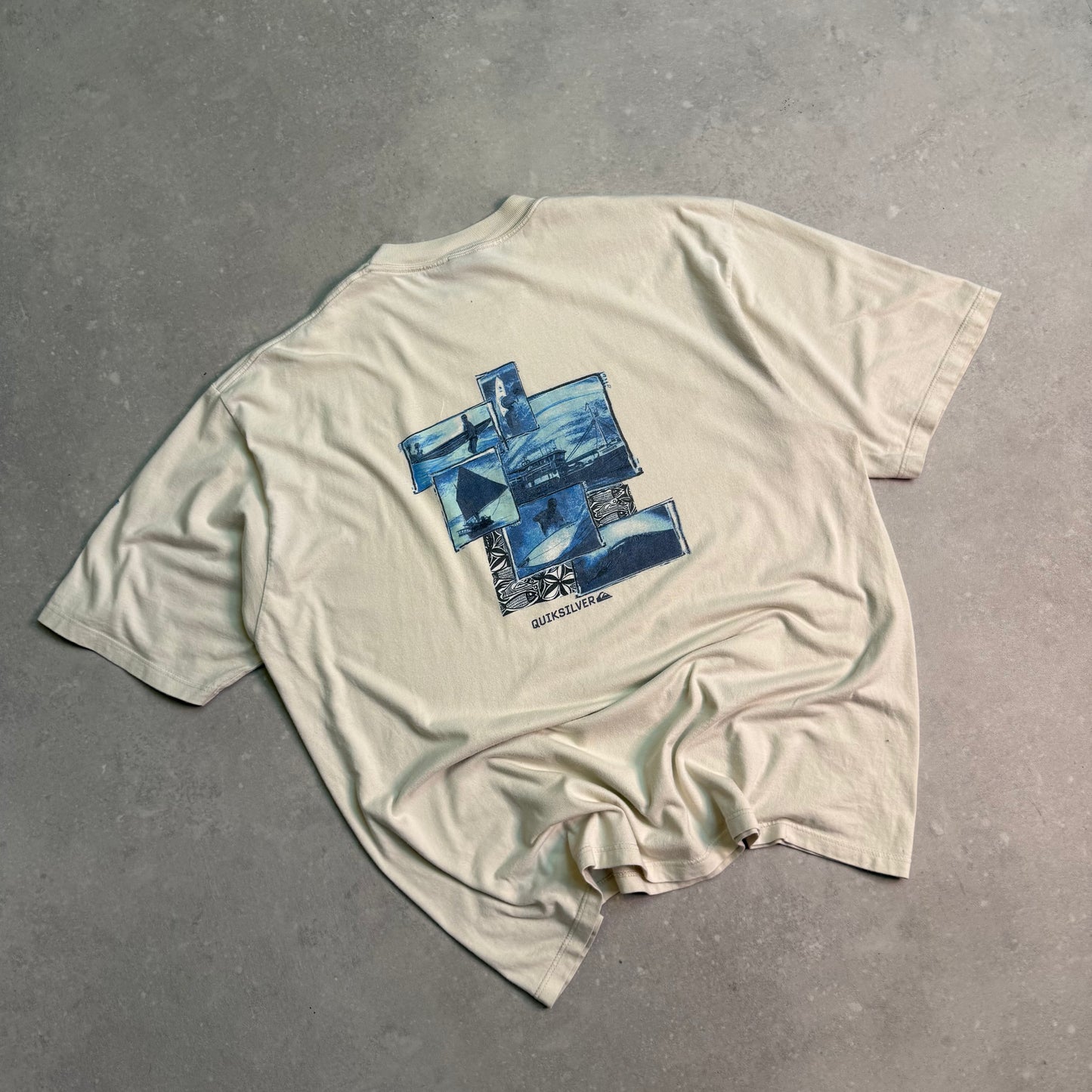 00's Quiksilver T-shirt (XL)