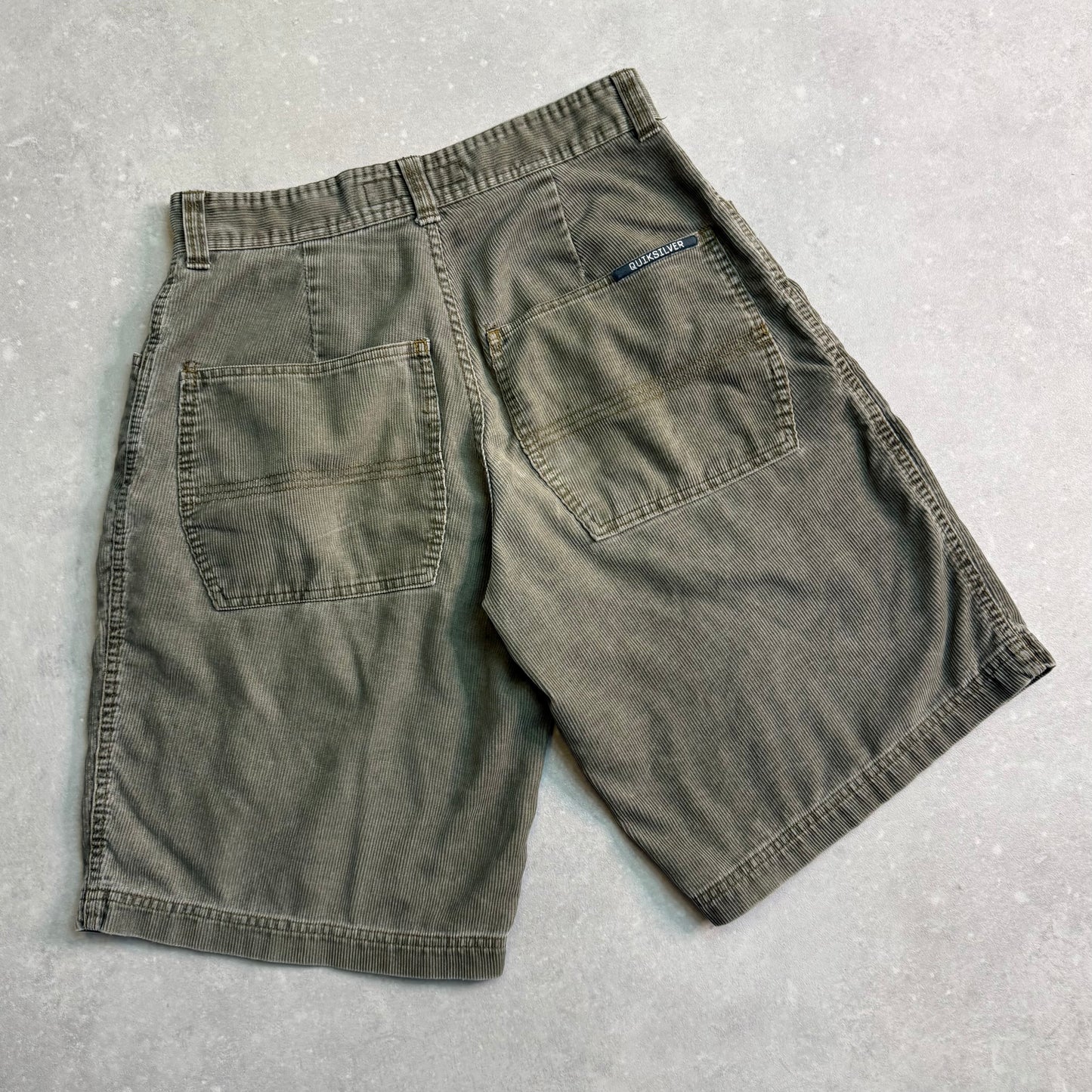 00's Quiksilver Shorts (30)