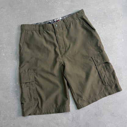 00's Quiksilver Cargo Shorts (34)