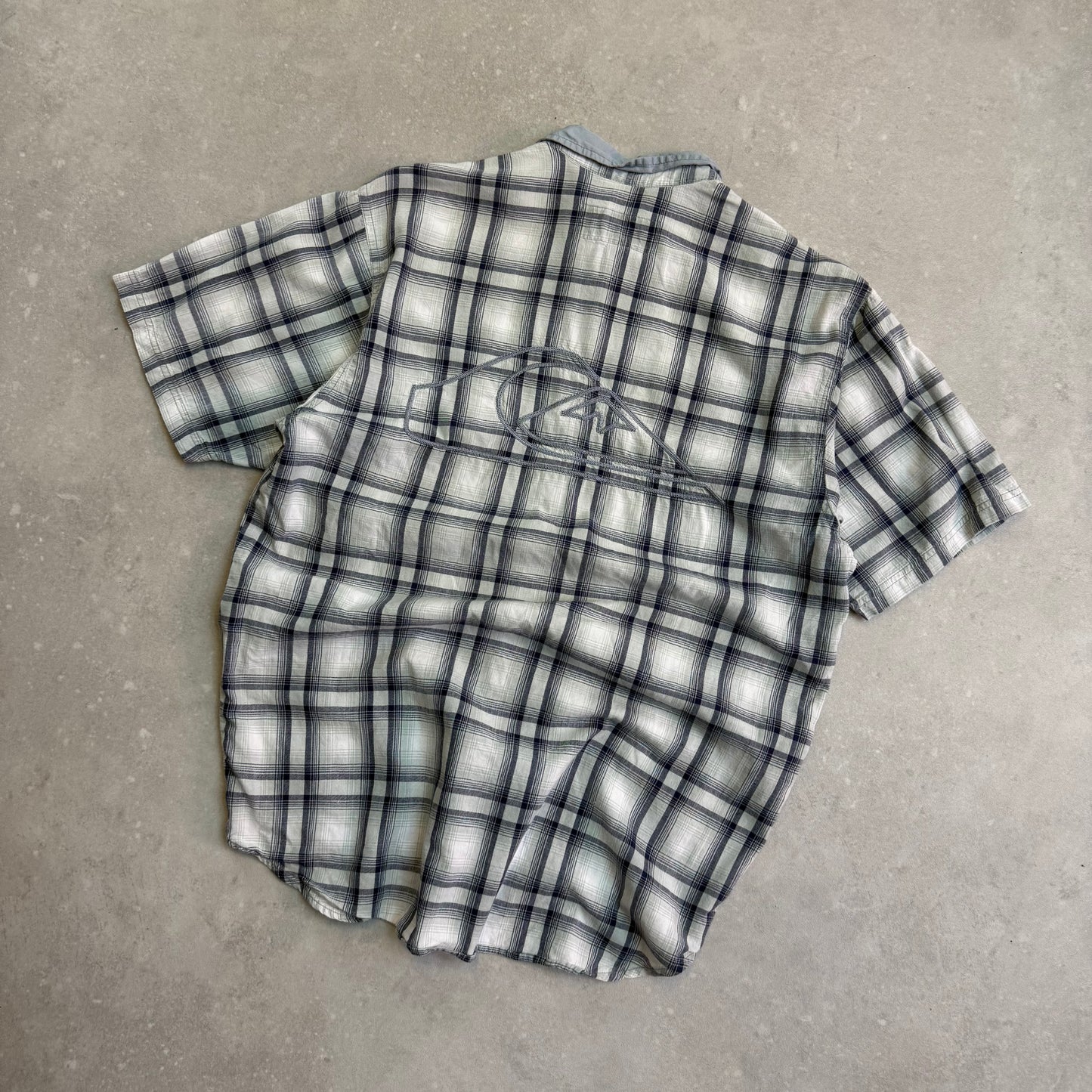 00's Quiksilver Big Logo Shirt (M)