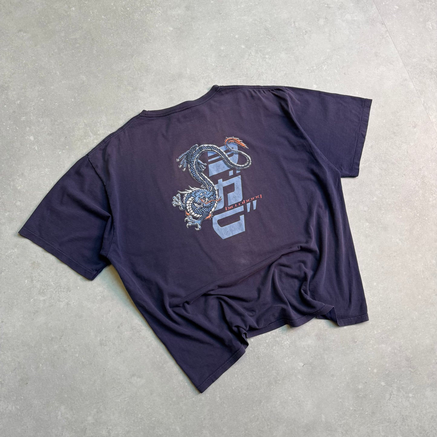 00's Billabong Dragon T-shirt (XL)