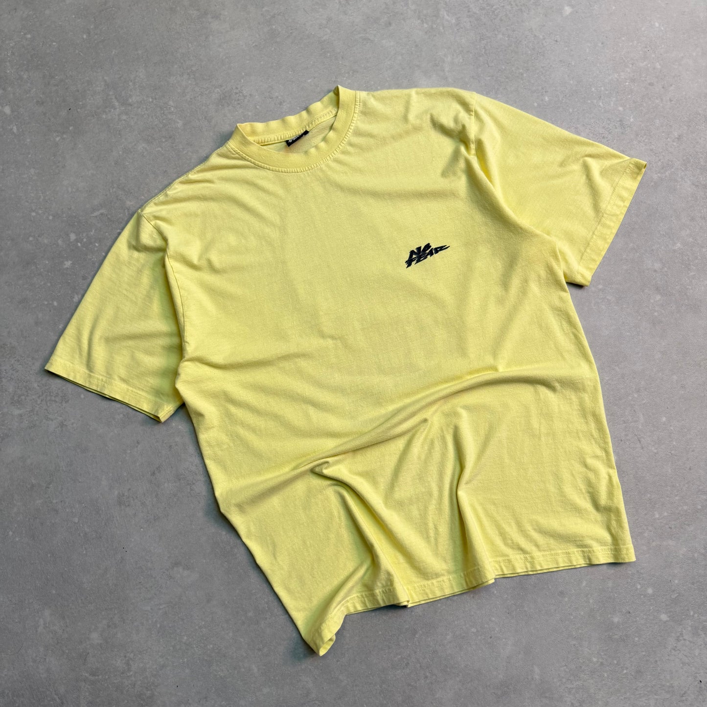 00's No Fear T-shirt (L)