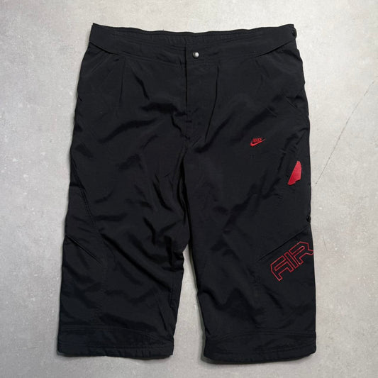 2000’s Nike Air 3/4 length shorts