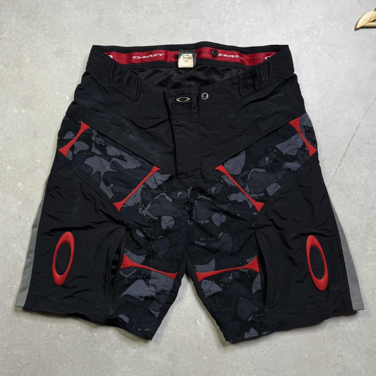 2000’s Oakley MTB Shorts